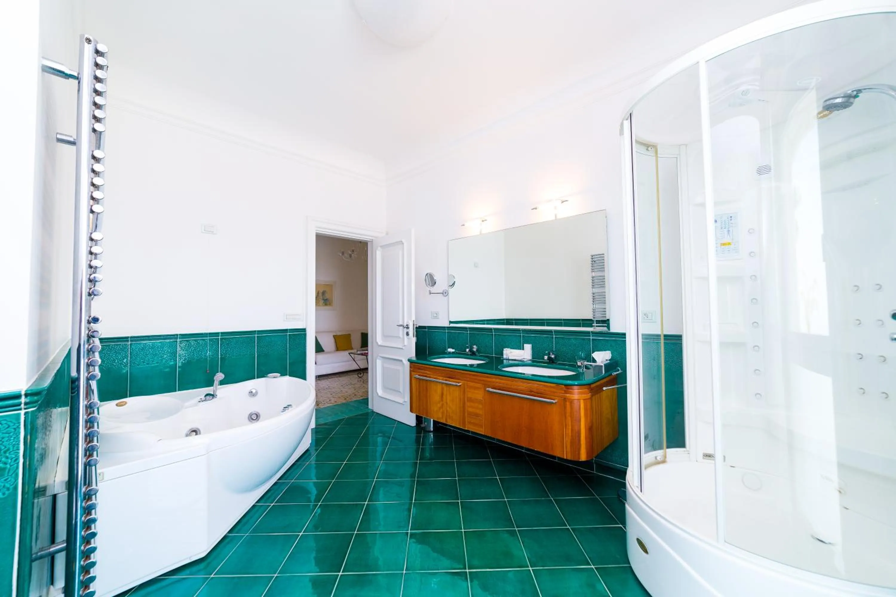 Bathroom in Villa Eliana