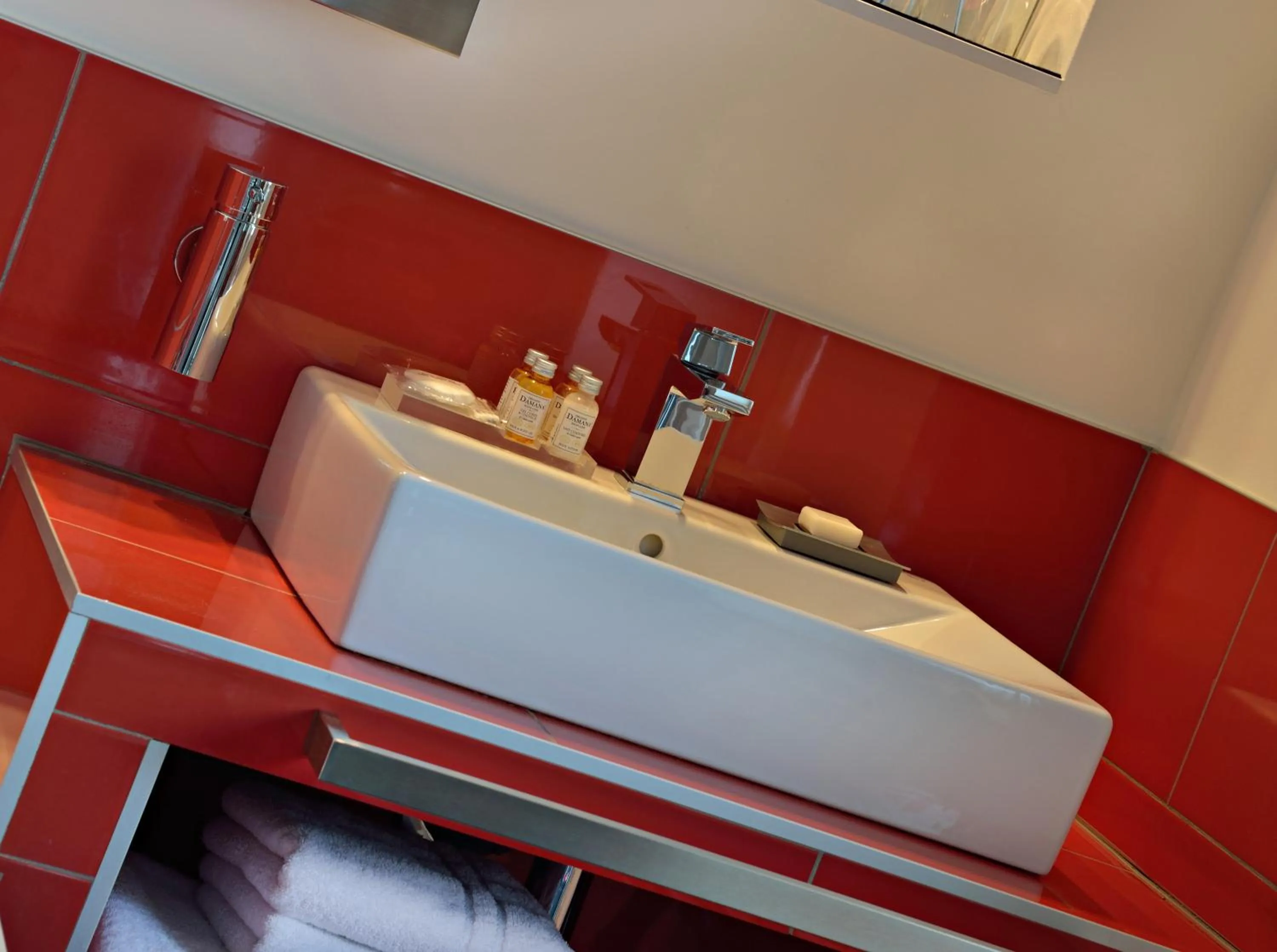 Bathroom in Cottage 1956 - Maison d'hôtes