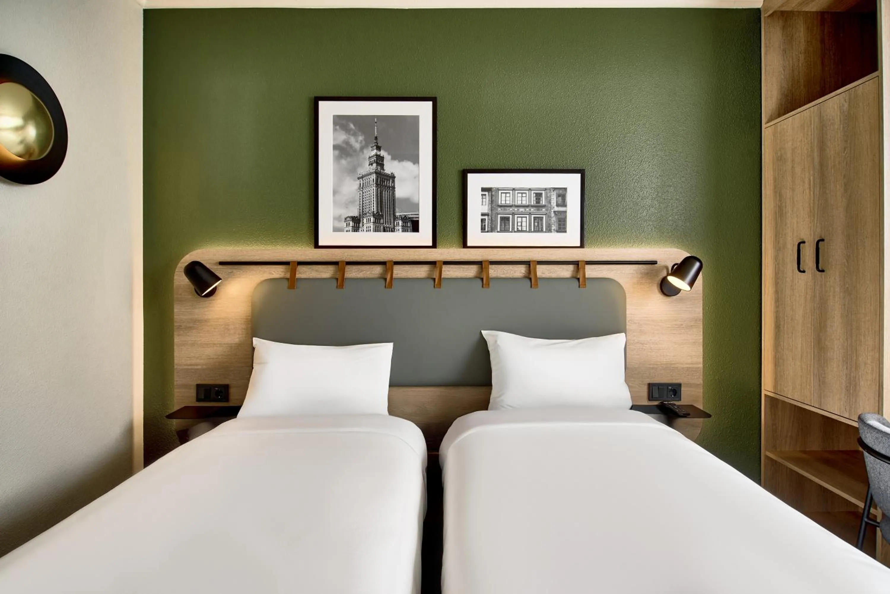 Bed in CAMPANILE PRIME Warszawa Centrum