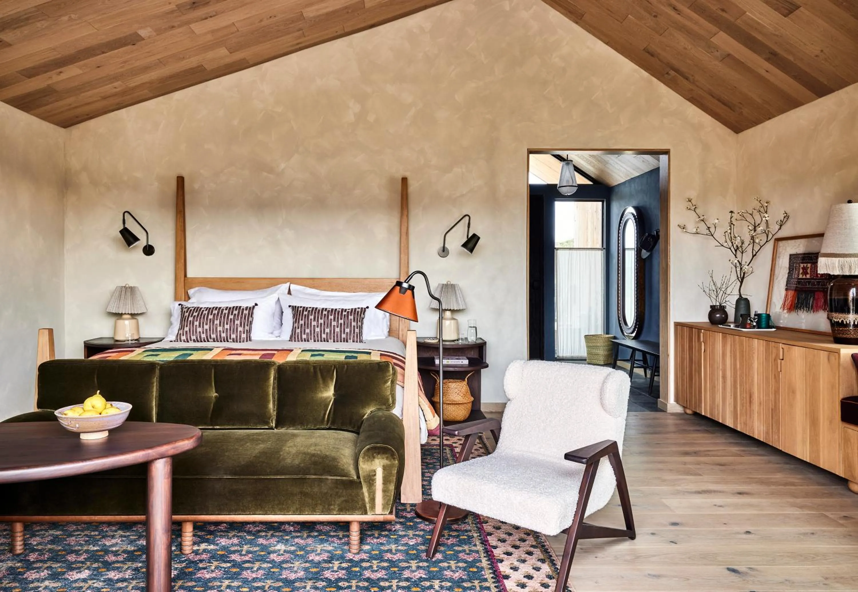 Bed in Wildflower Farms, Auberge Collection