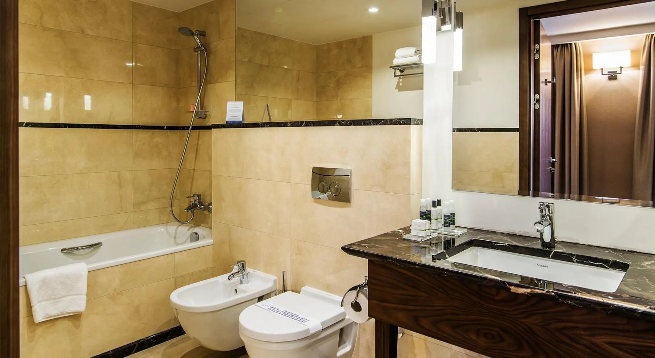 Shower in Airport Hotel Okęcie