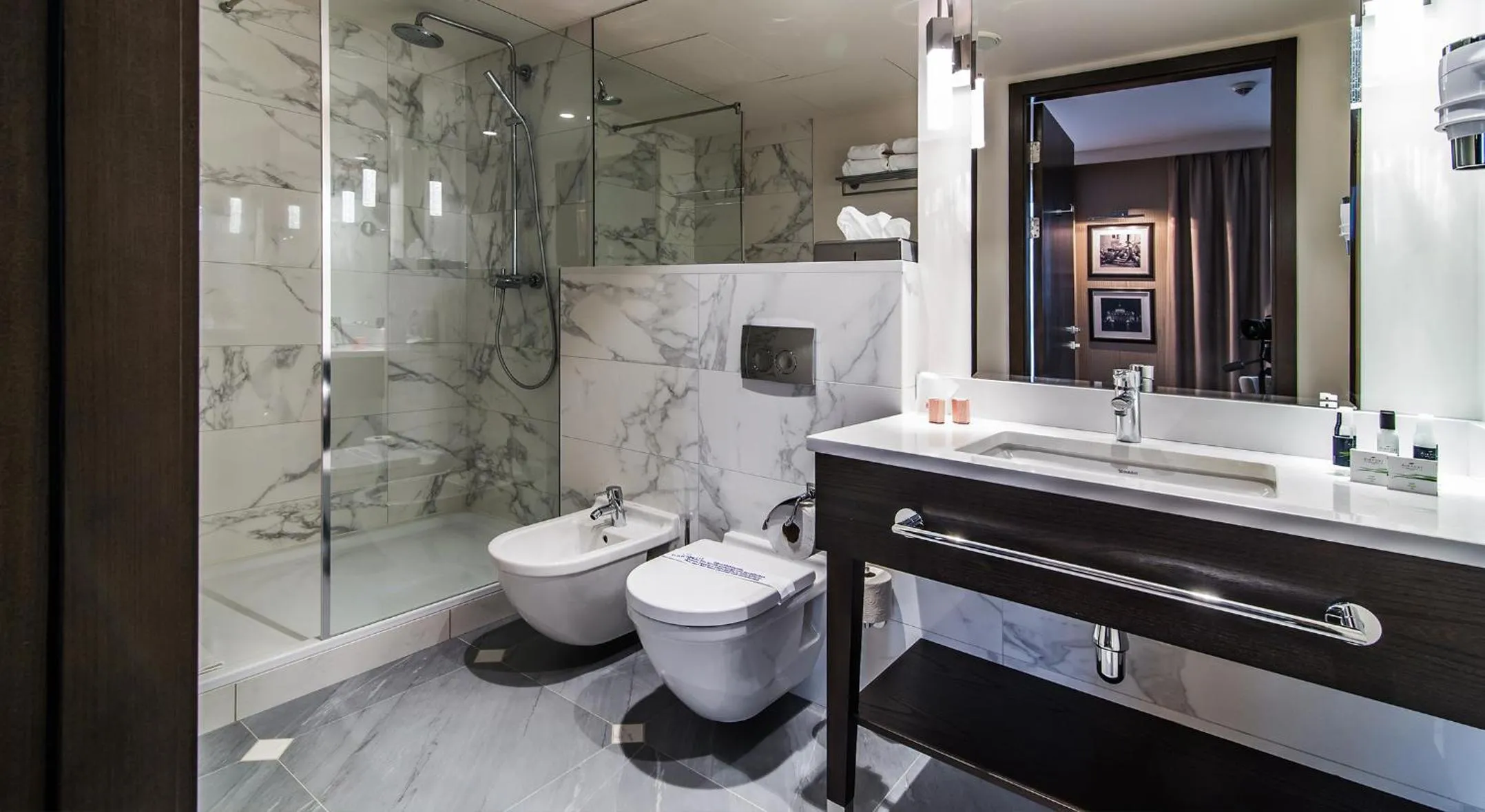 Shower in Airport Hotel Okęcie