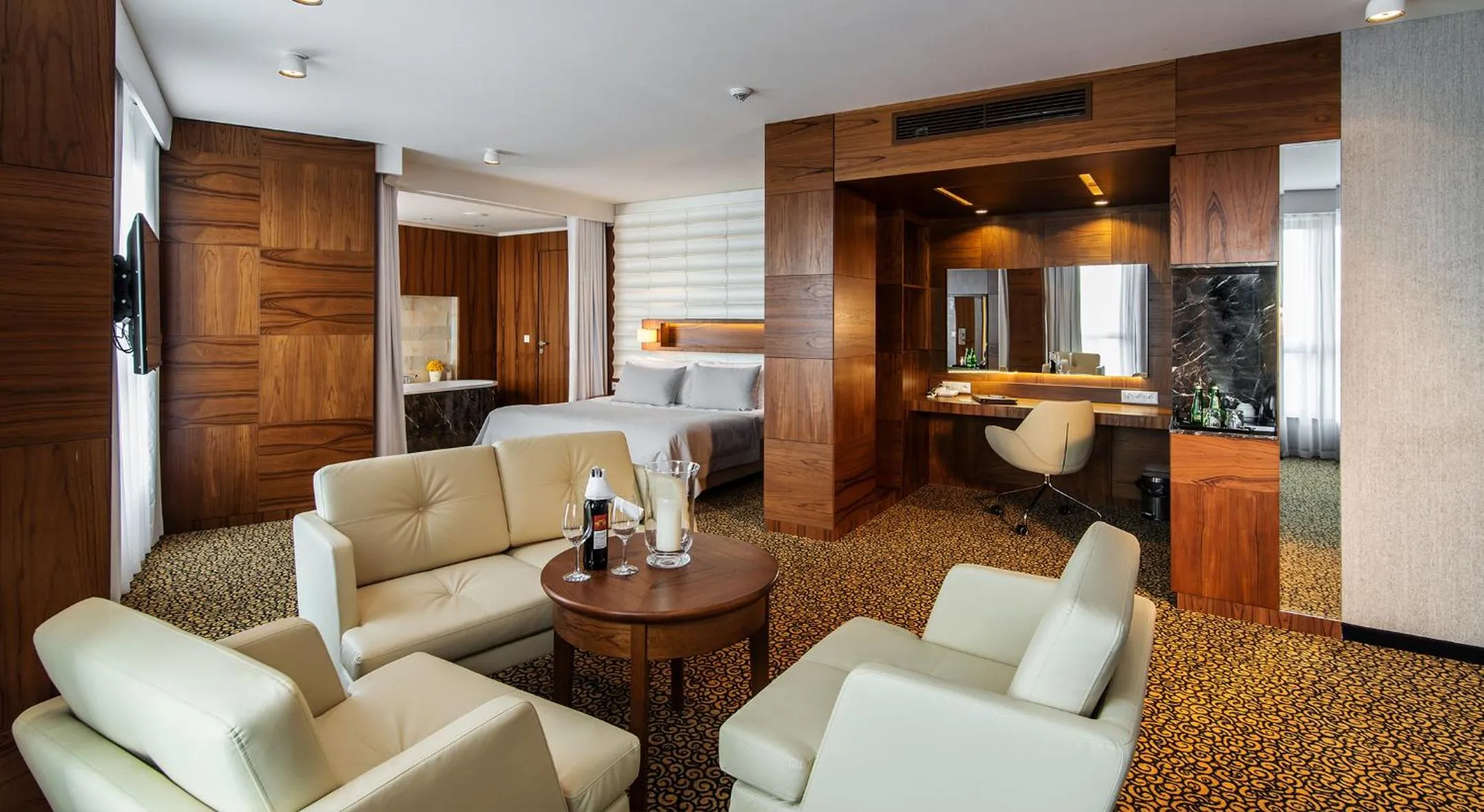 Shower in Airport Hotel Okęcie