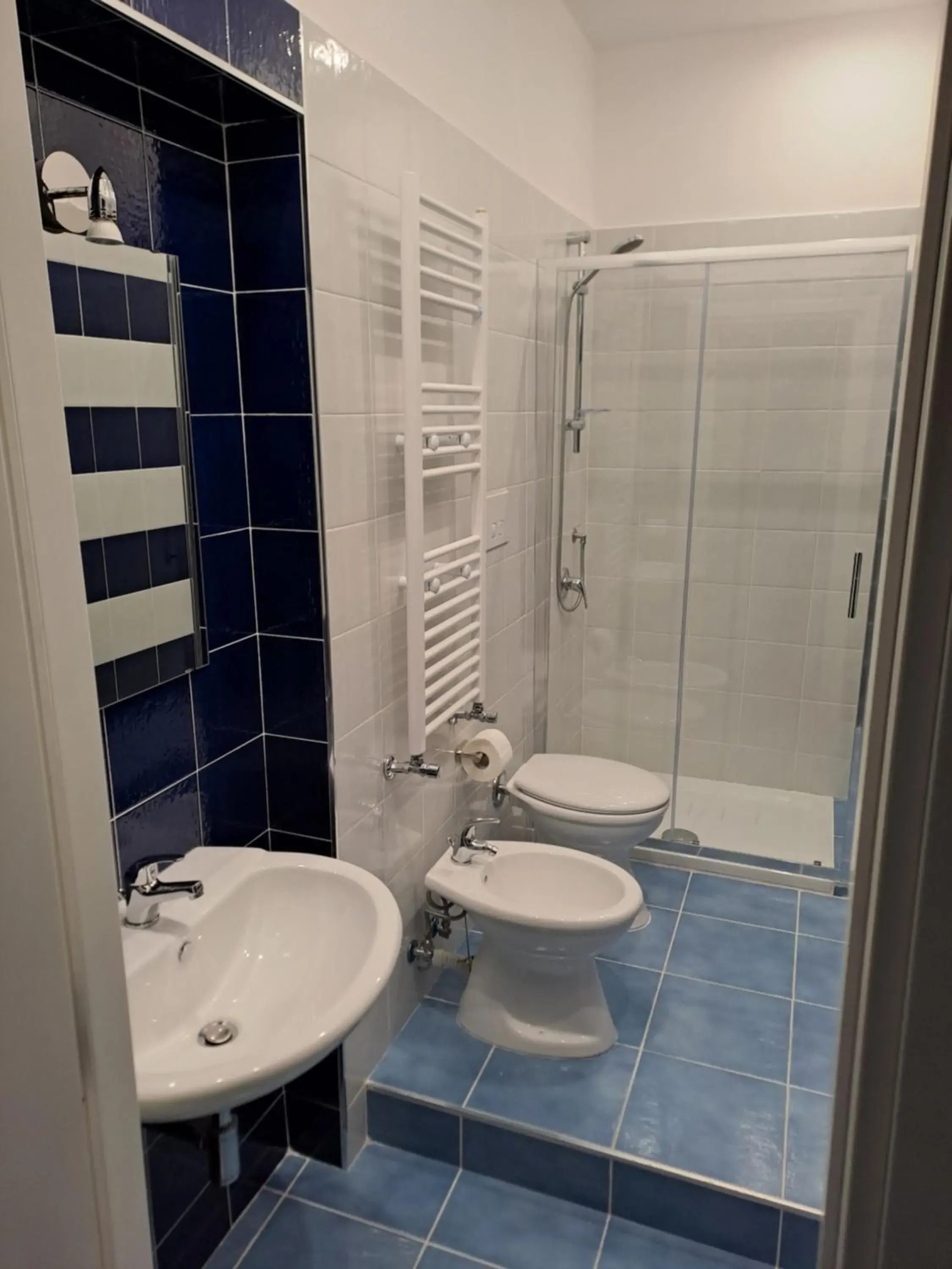 Double Room with Balcony in Al Centro del Golfo Double Room with Balcony in Al Centro del Golfo