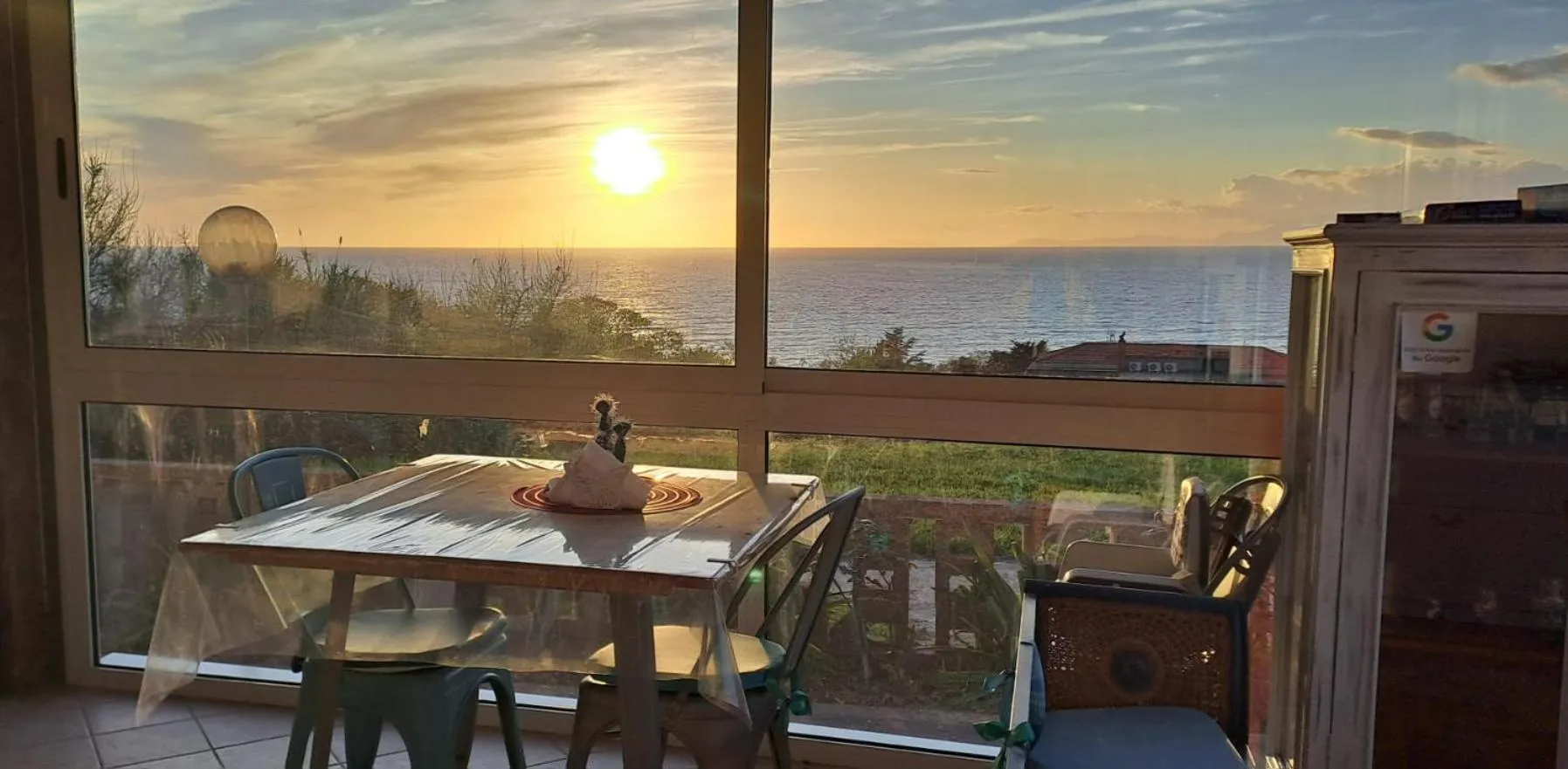 Dining area in B&B Sunset da carla
