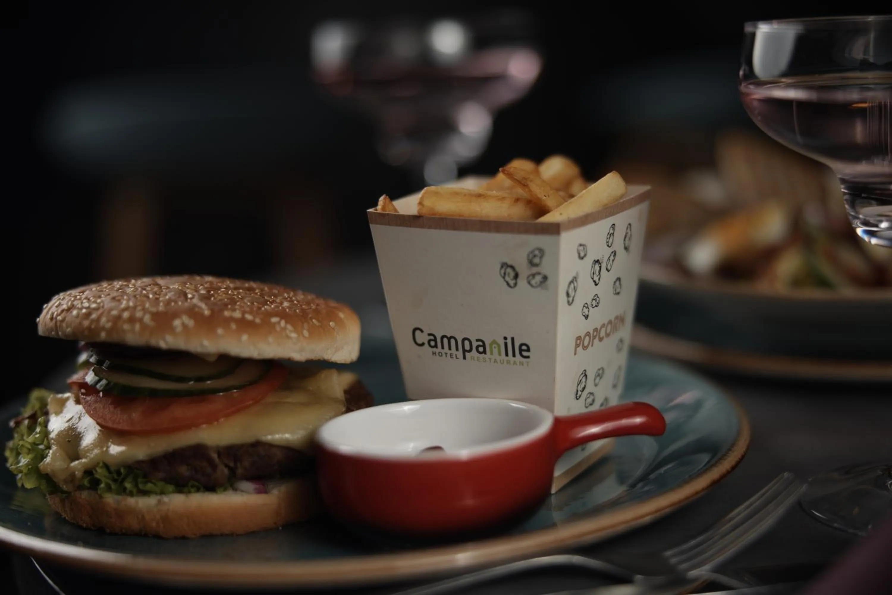 Restaurant/places to eat in Campanile Katowice