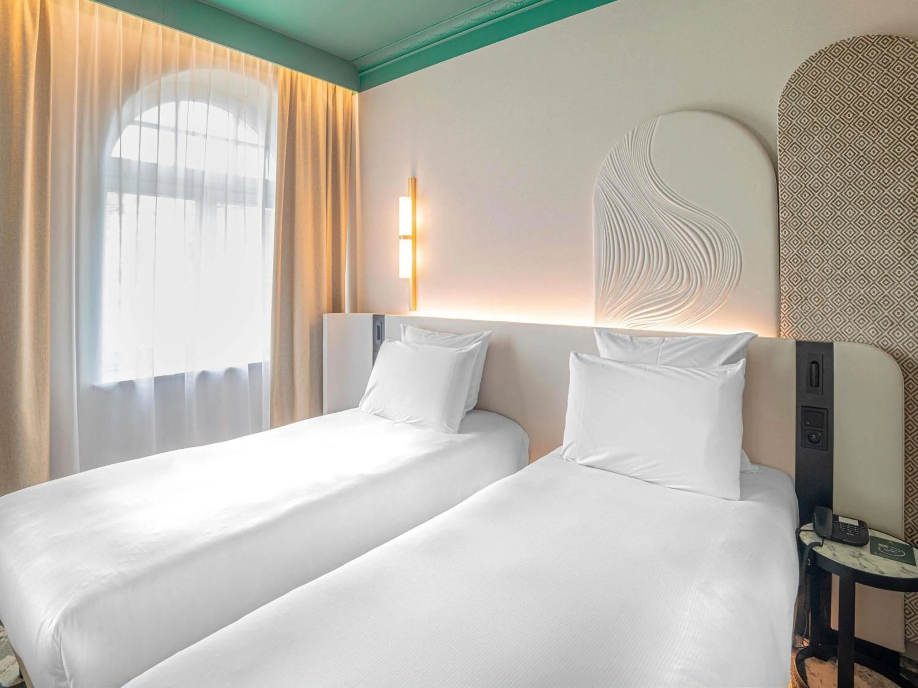 Bedroom, Bed in Rezydent Hotel Sopot - MGallery Collection