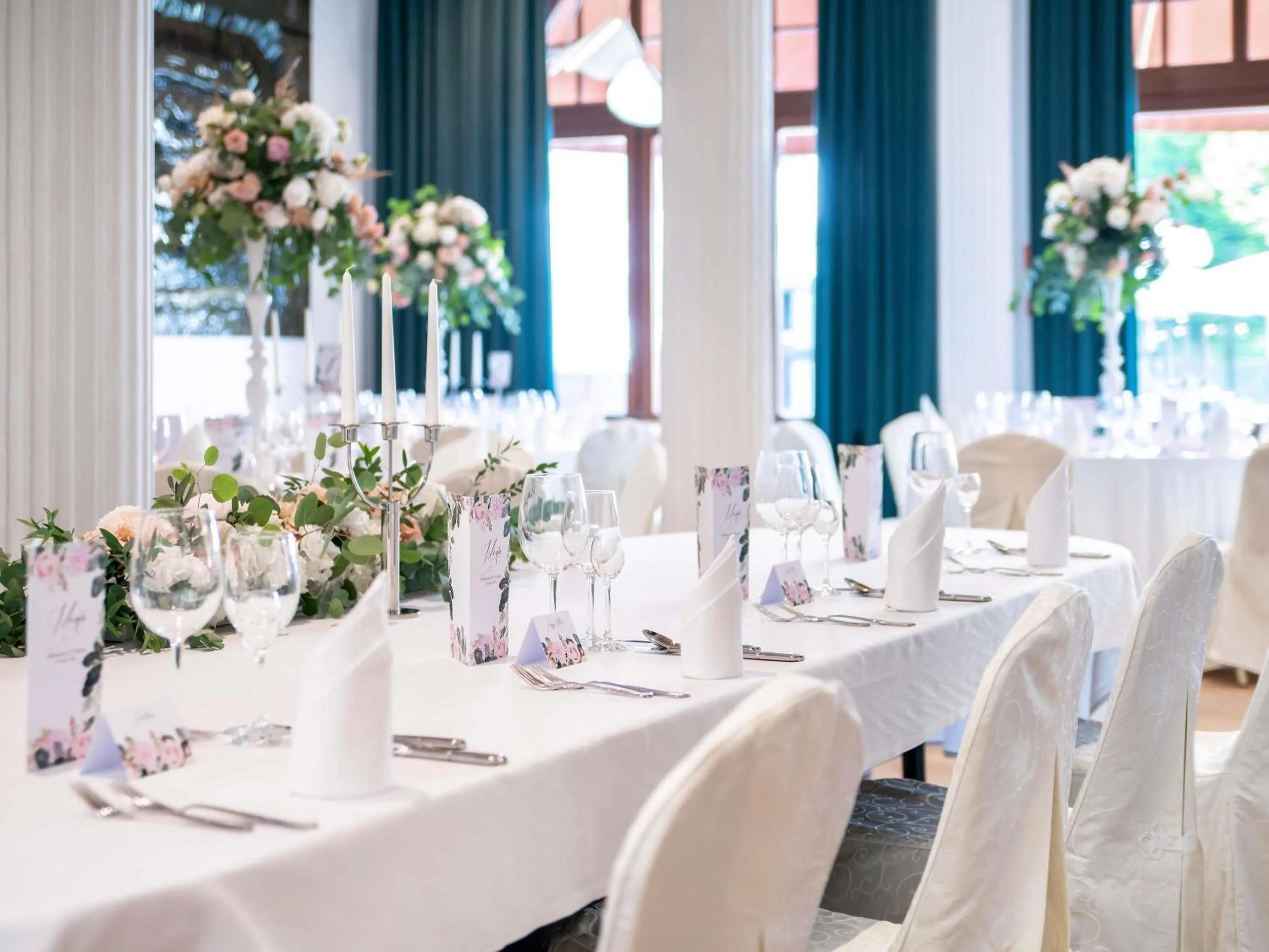 wedding in Rezydent Hotel Sopot - MGallery Collection