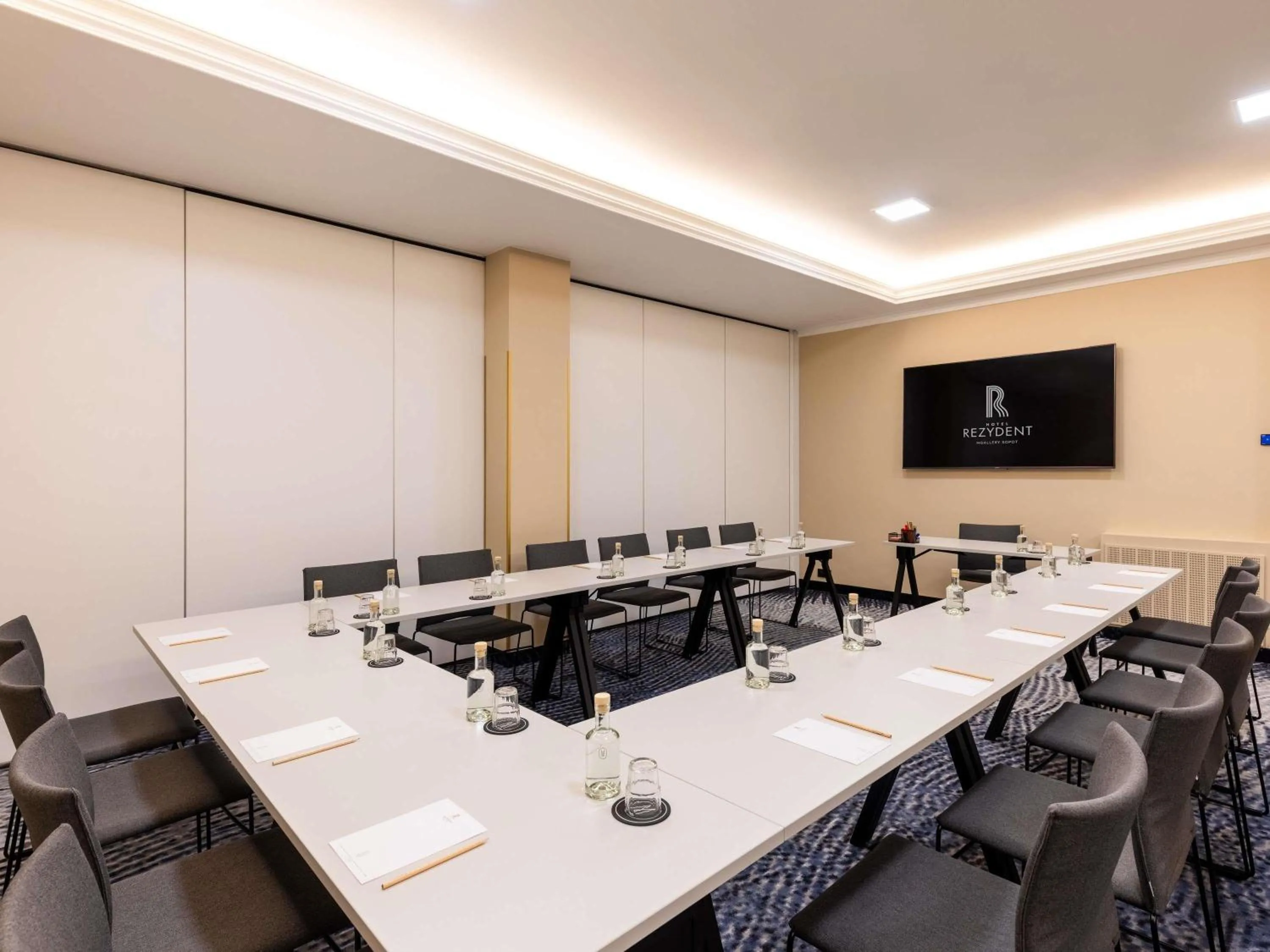 Meeting/conference room in Rezydent Hotel Sopot - MGallery Collection
