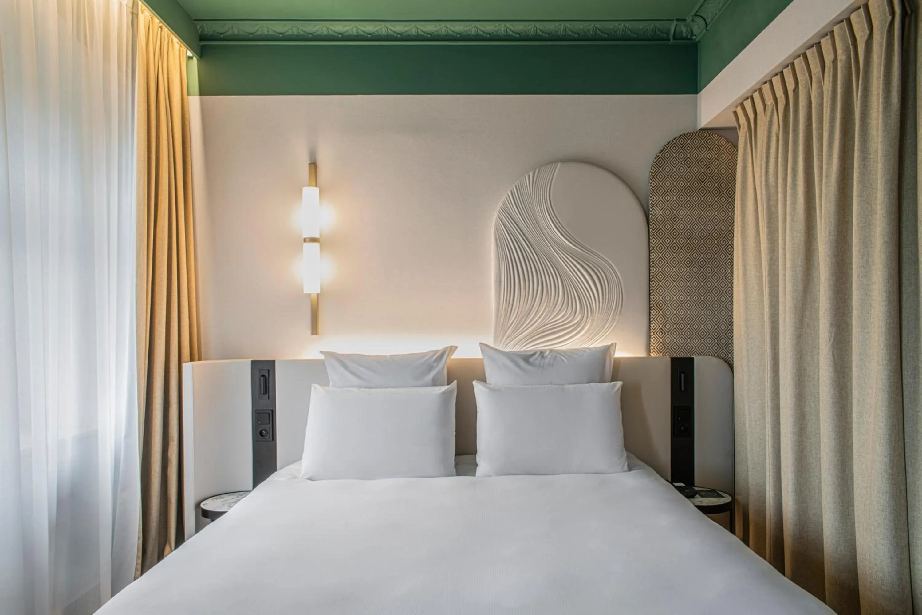 Bed in Rezydent Hotel Sopot - MGallery Collection