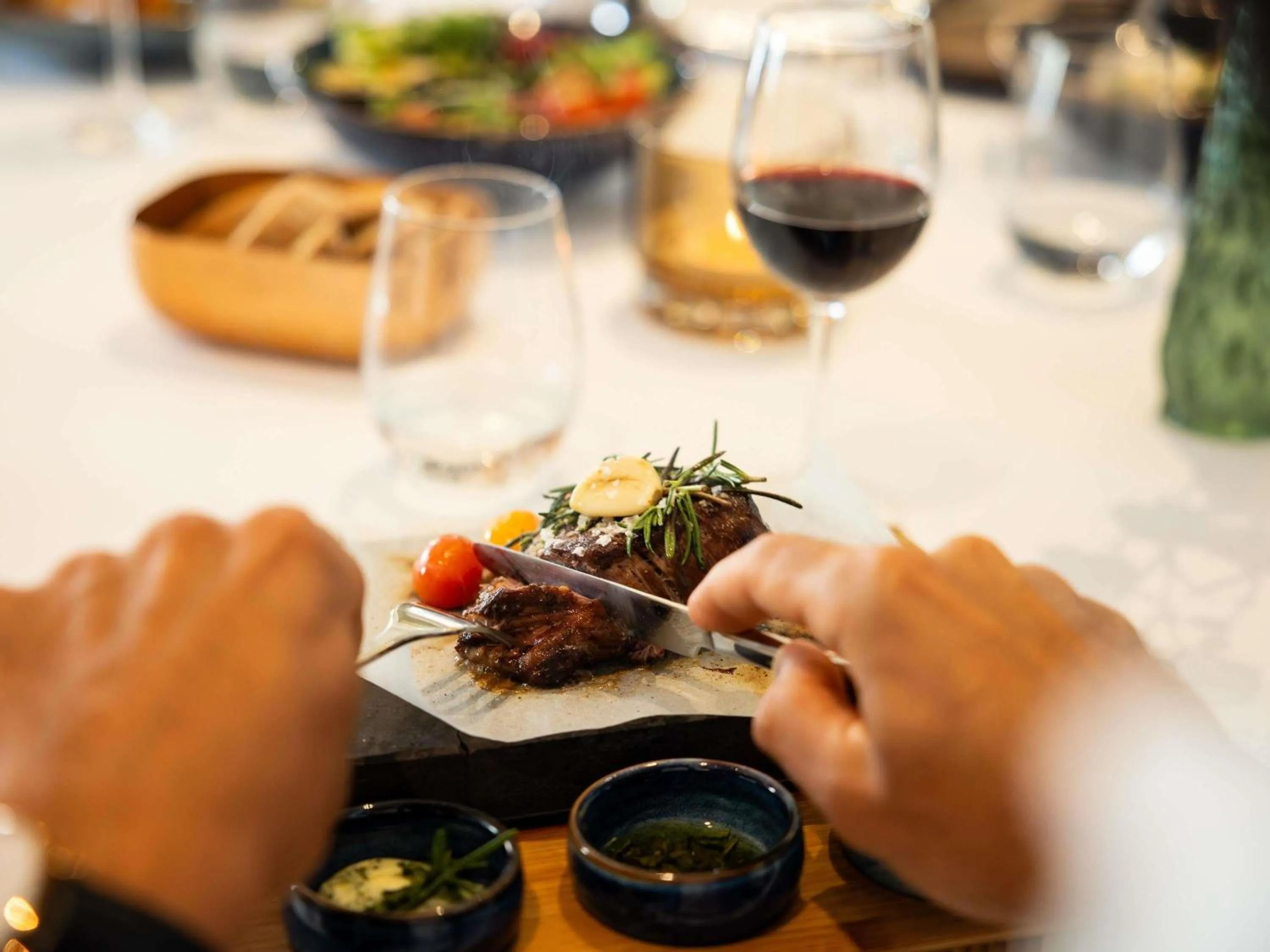 Restaurant/places to eat in Rezydent Hotel Sopot - MGallery Collection