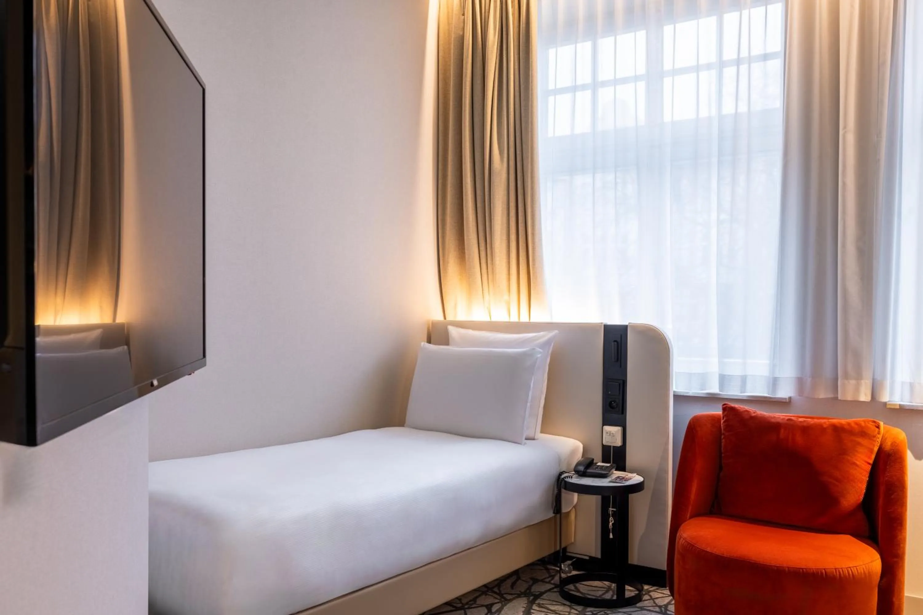 Bed in Rezydent Hotel Sopot - MGallery Collection