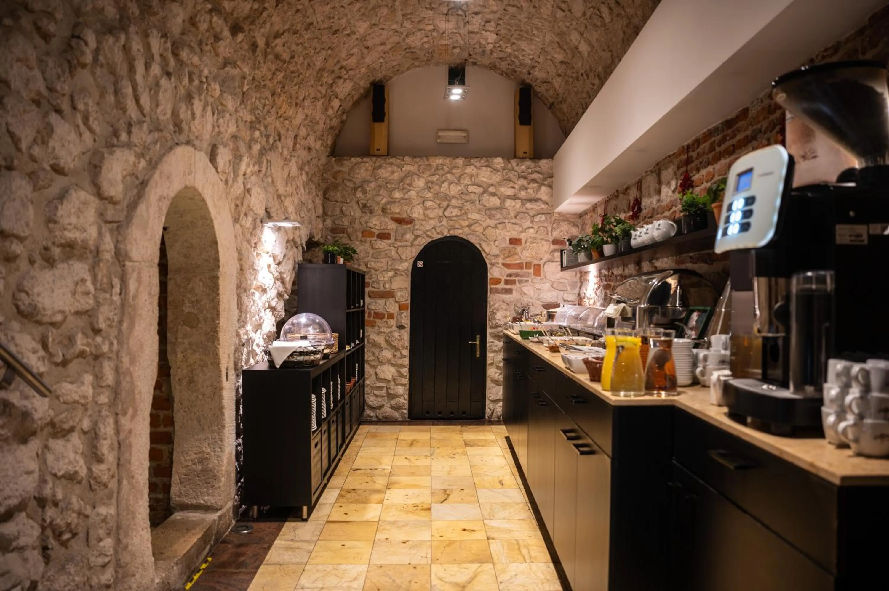 Food and drinks in Hotel Senacki