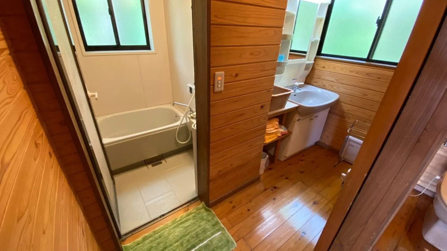 Bathroom in Tabinoteitaku Yakurai Cottage
