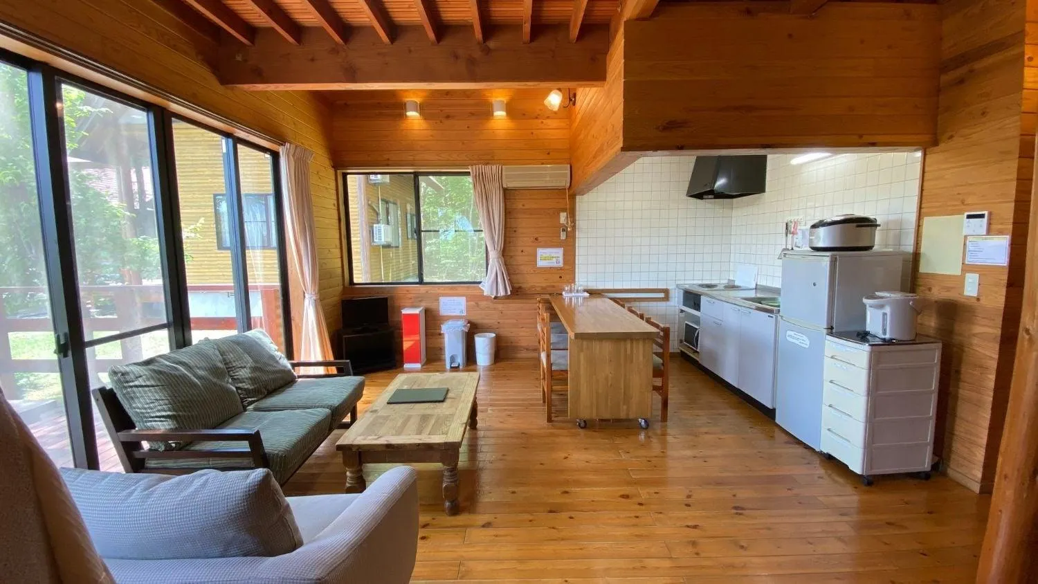 Kitchen or kitchenette in Tabinoteitaku Yakurai Cottage