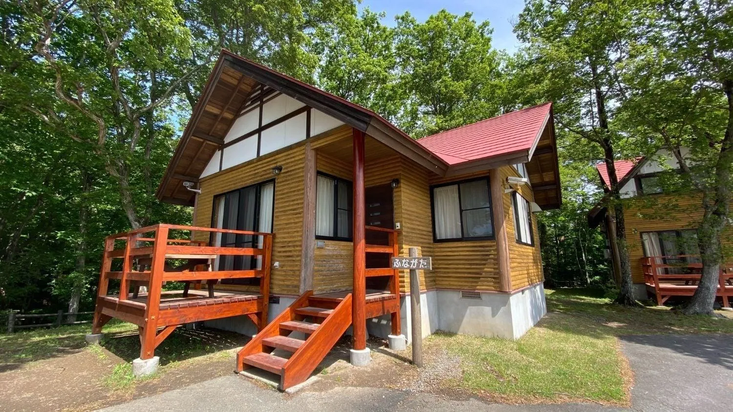 Property building in Tabinoteitaku Yakurai Cottage