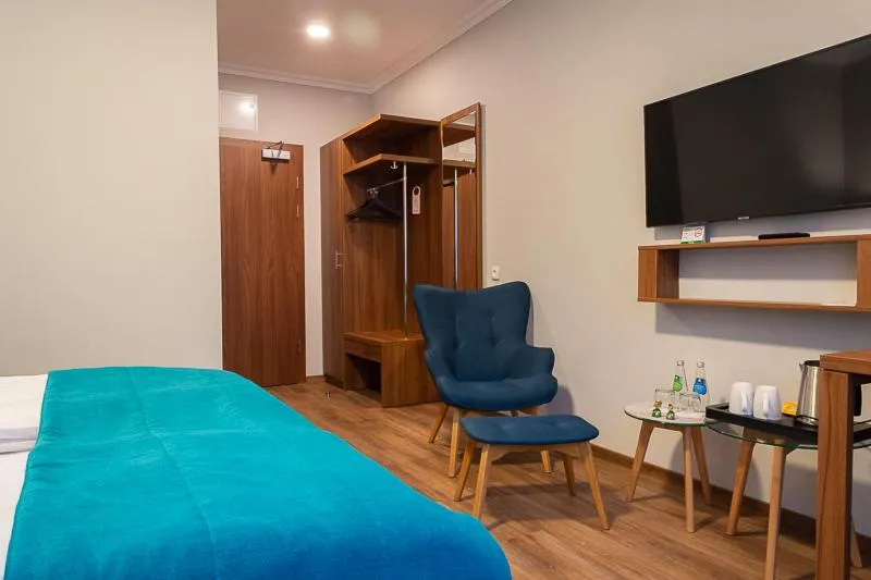 Photo of the whole room, Bed in Hotel Topaz Poznań Centrum