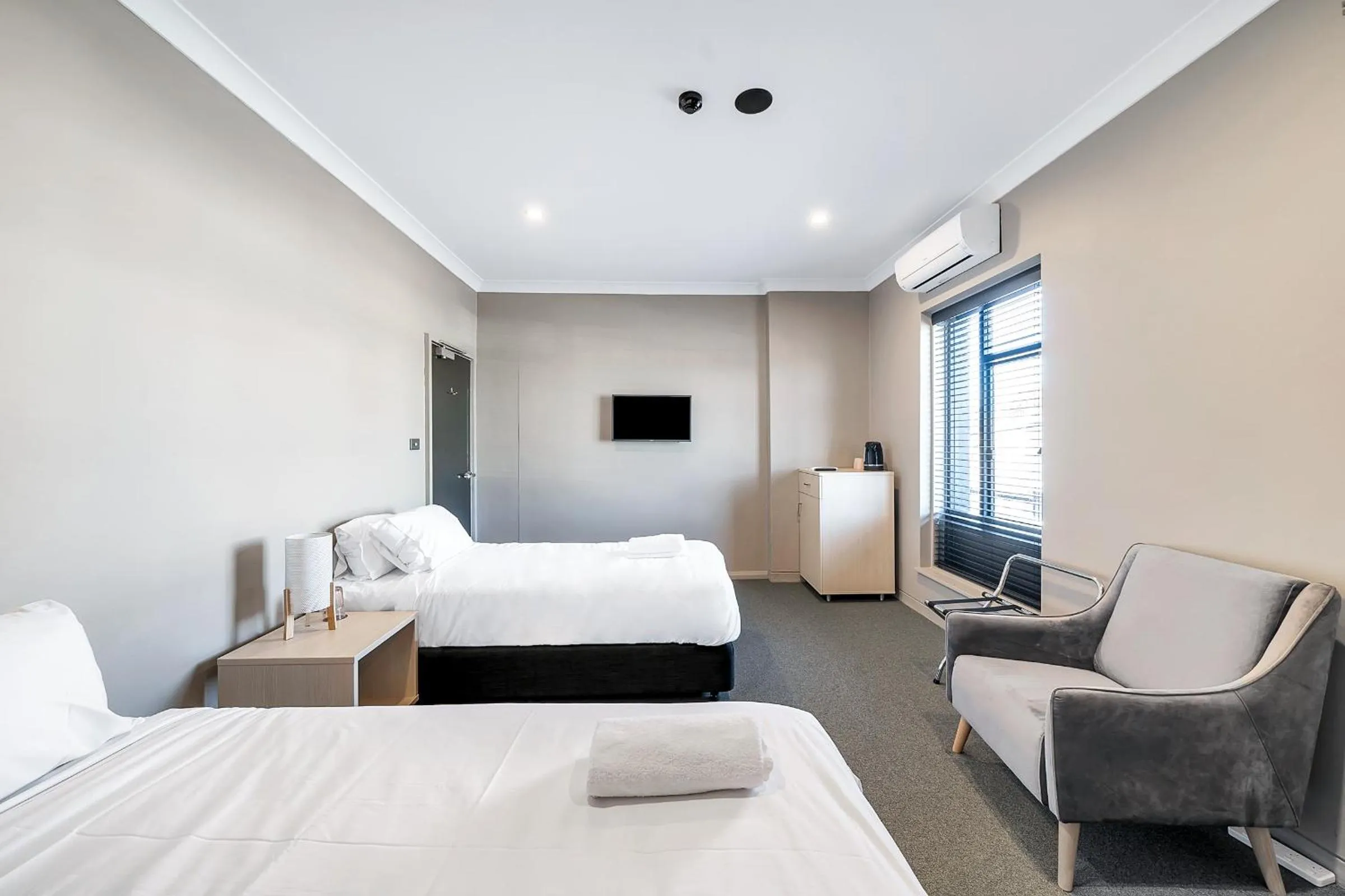 Bed in Illinois Hotel