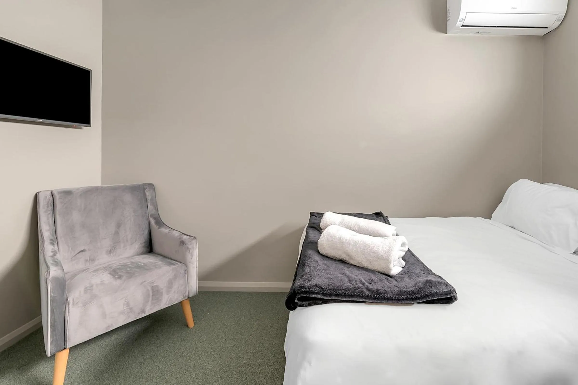 Bed in Illinois Hotel