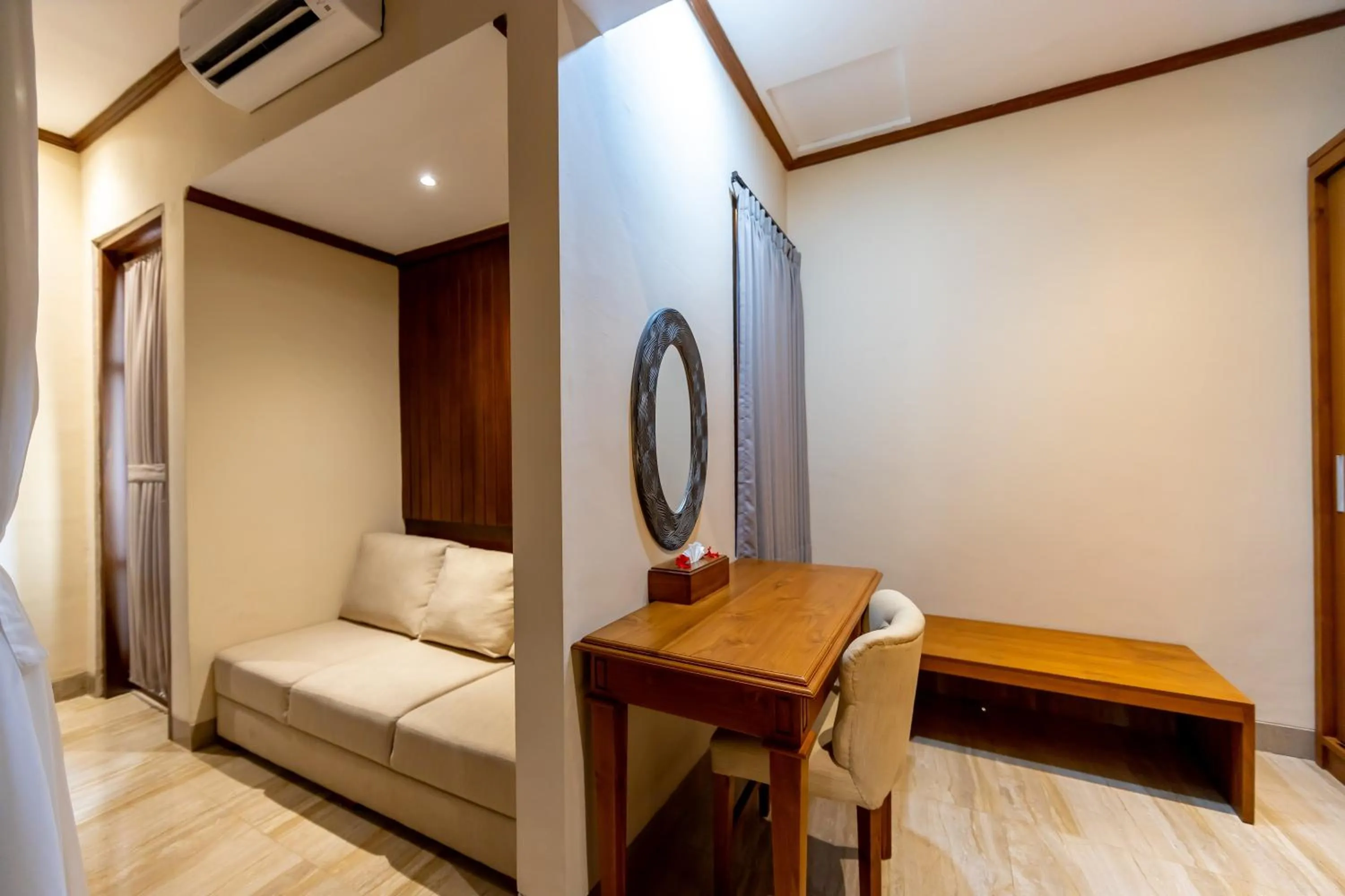 Guests, Bed in Champlung Sari Villa & Spa Ubud