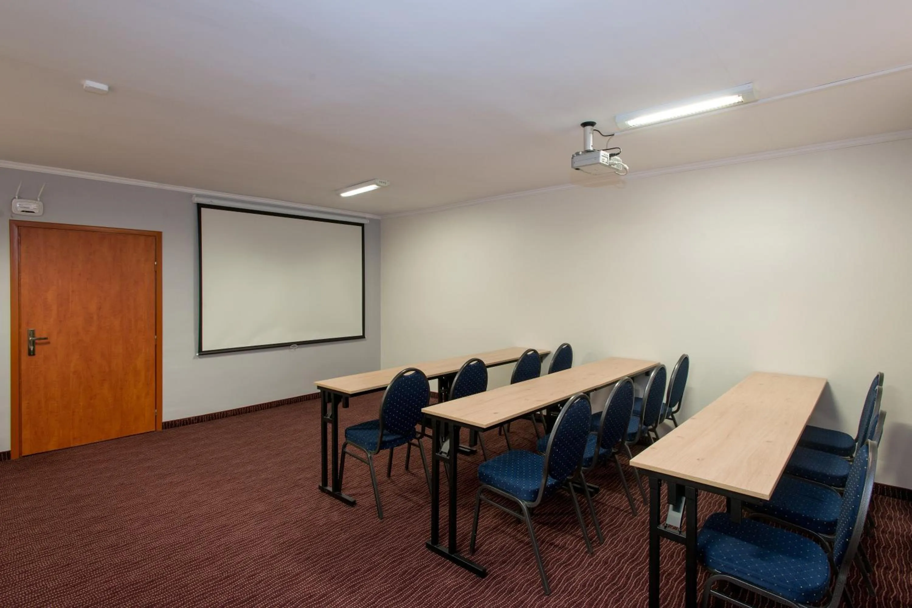 Business facilities in Hotel Krakus