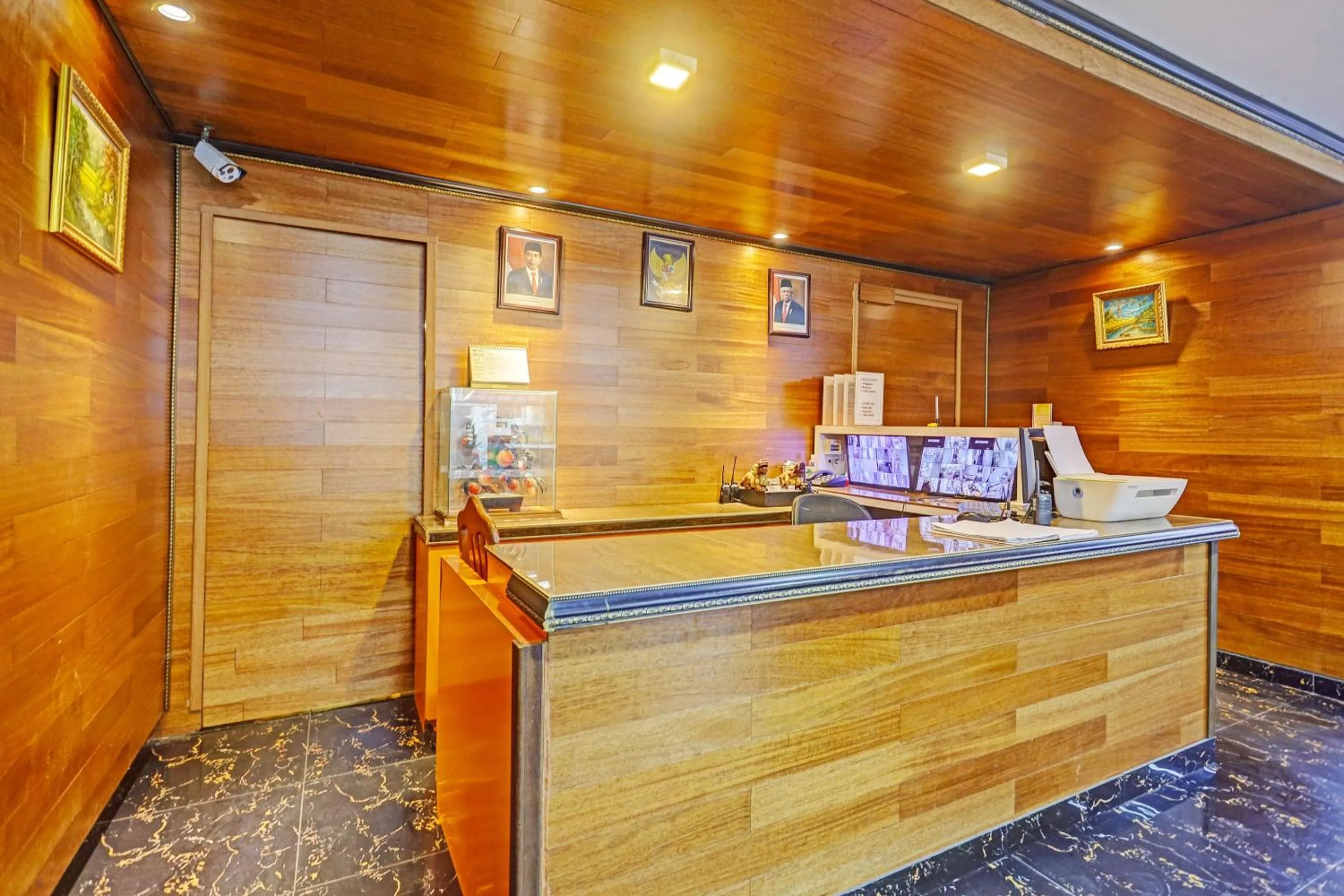 Lobby or reception in Hotel O Jasmine 999