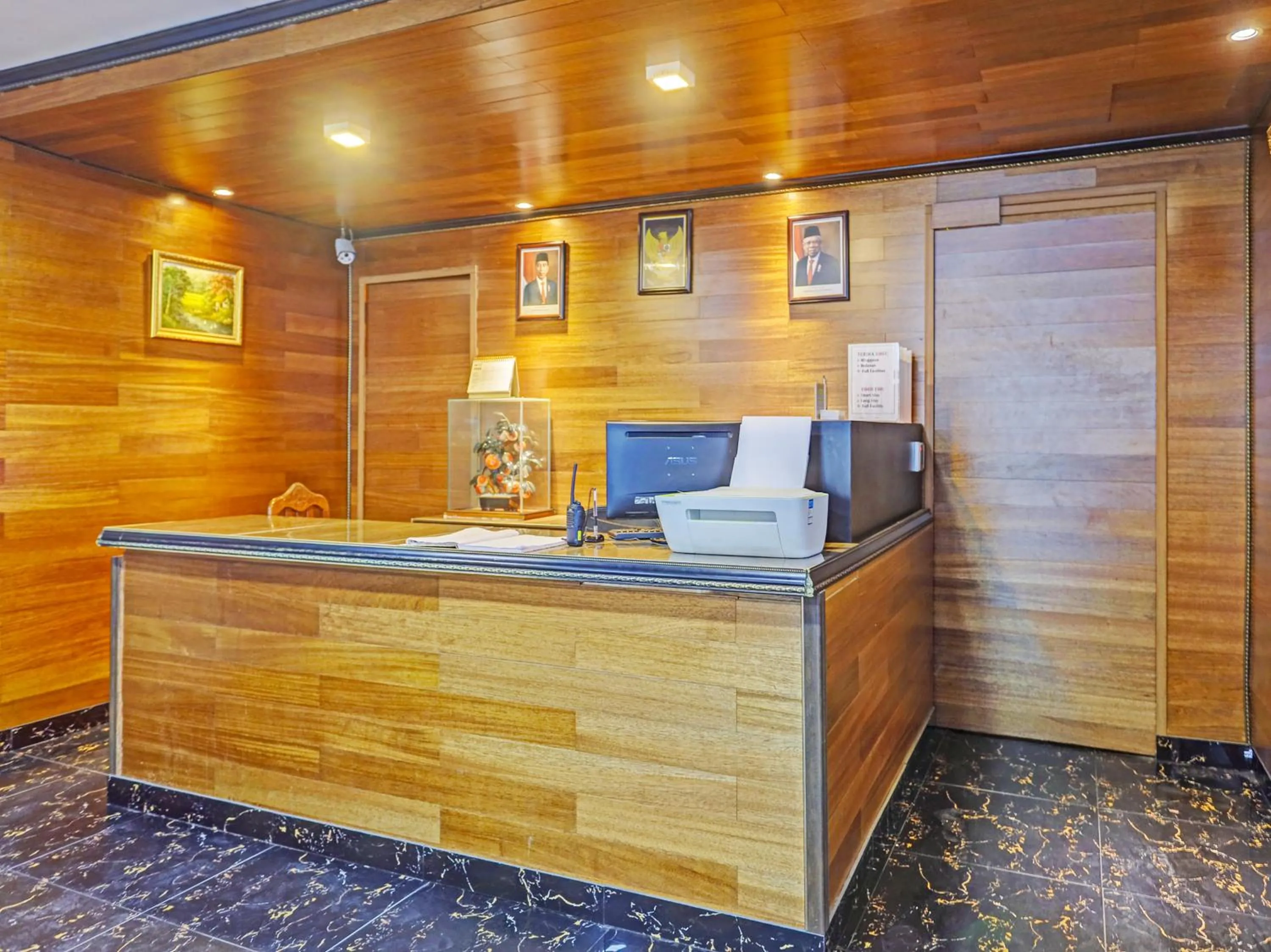 Lobby or reception in Hotel O Jasmine 999