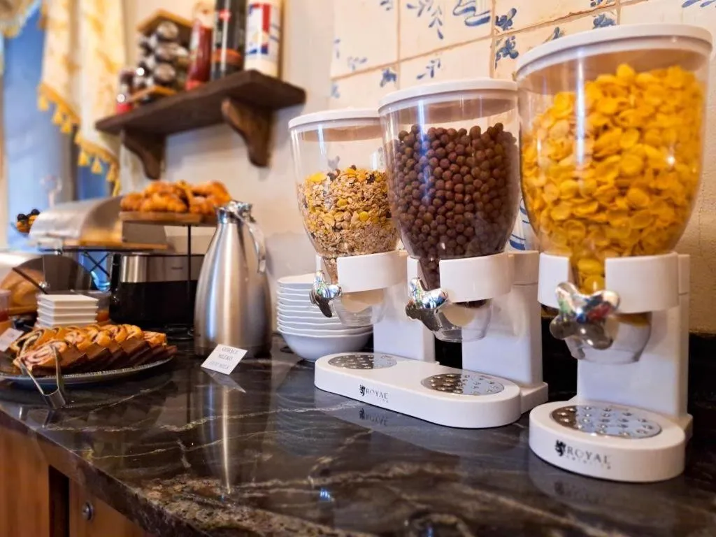 Restaurant/places to eat in Nobilton Hotel