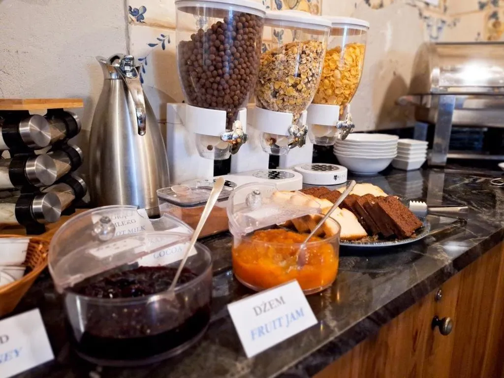 Restaurant/places to eat in Nobilton Hotel