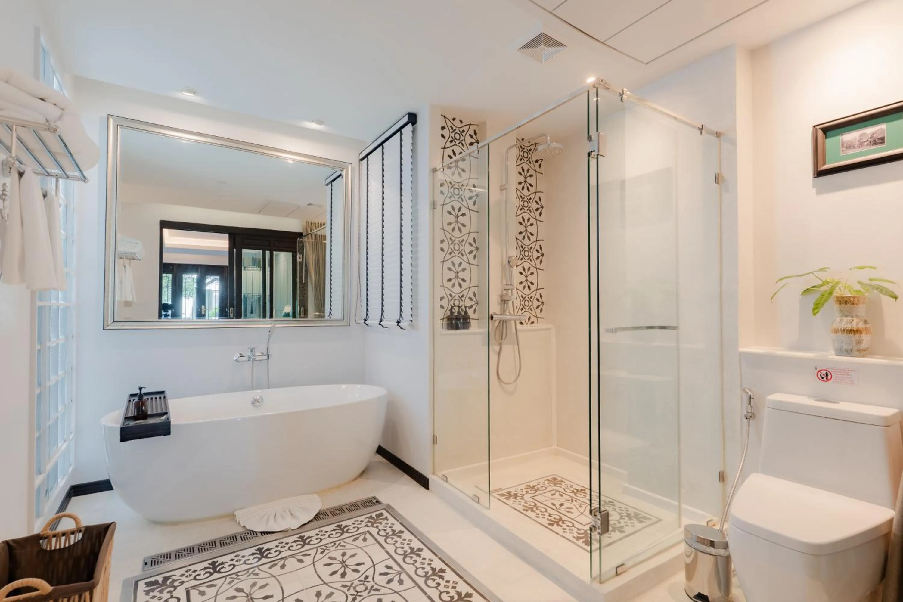 Toilet in Siri Village Chiang Mai