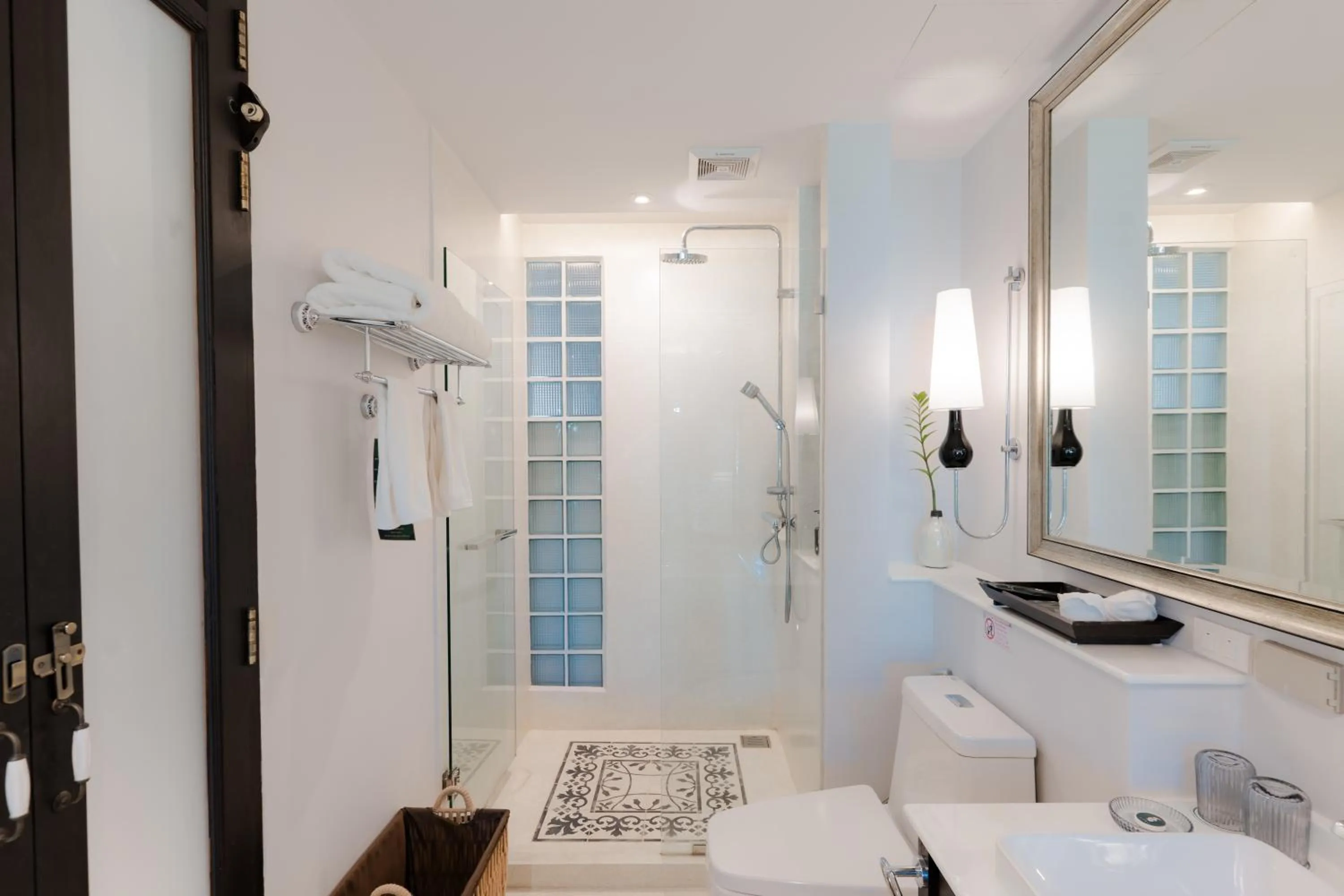 Toilet in Siri Village Chiang Mai