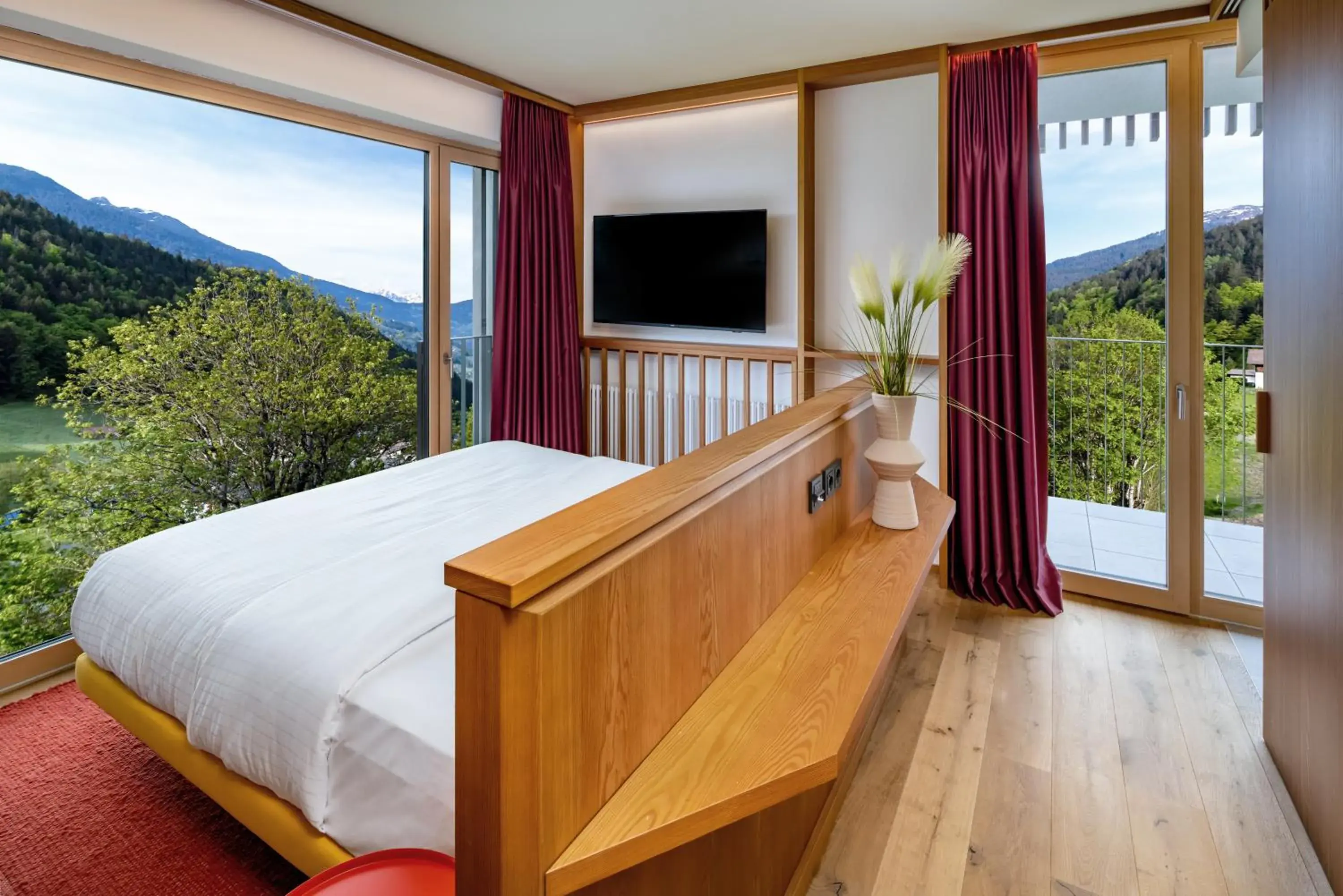 Executive Suite in Falkensteiner Family Hotel Montafon - The Leading Hotels of the World Executive Suite in Falkensteiner Family Hotel Montafon - The Leading Hotels of the World