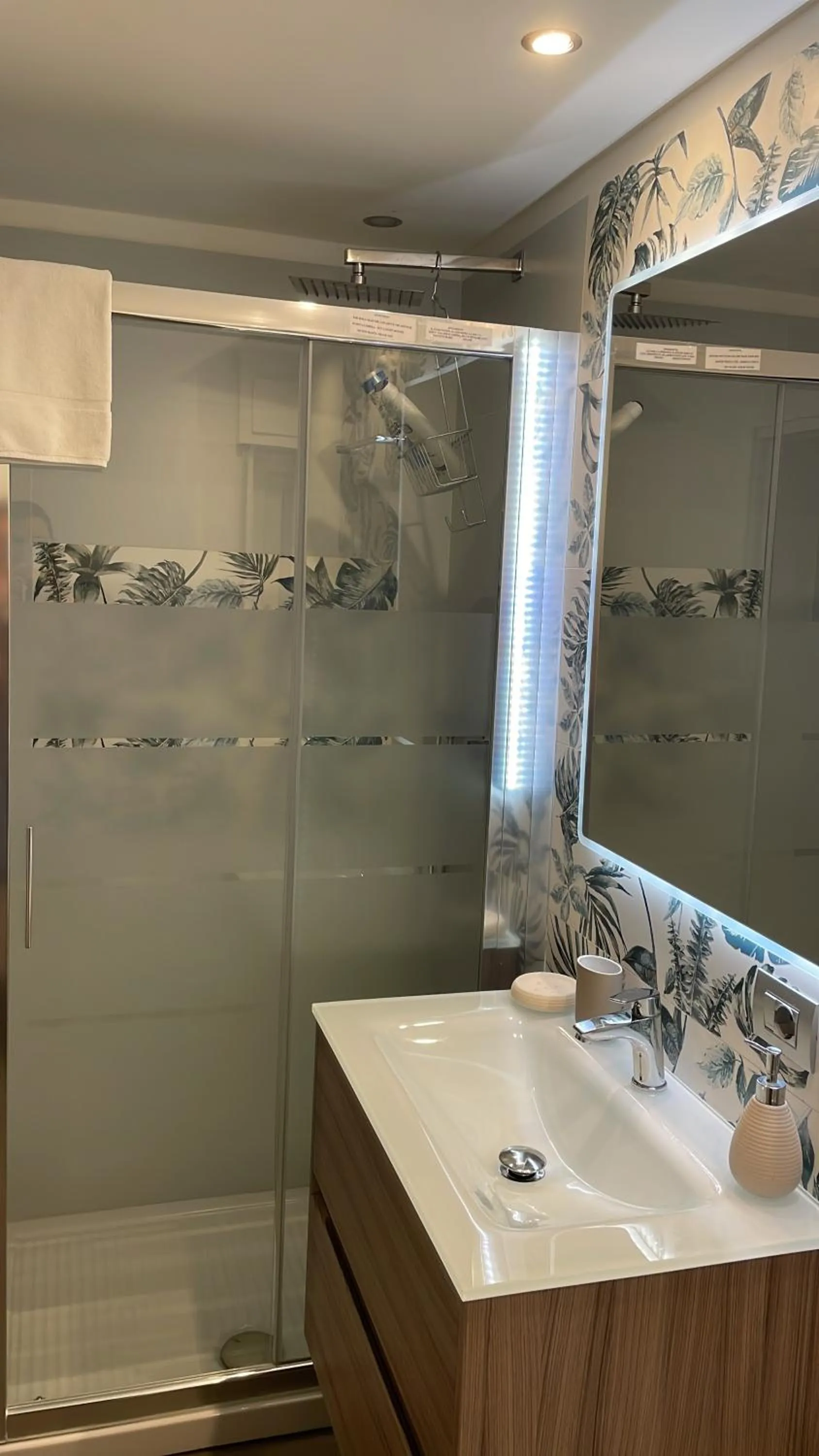 Bathroom in Stella Rooms