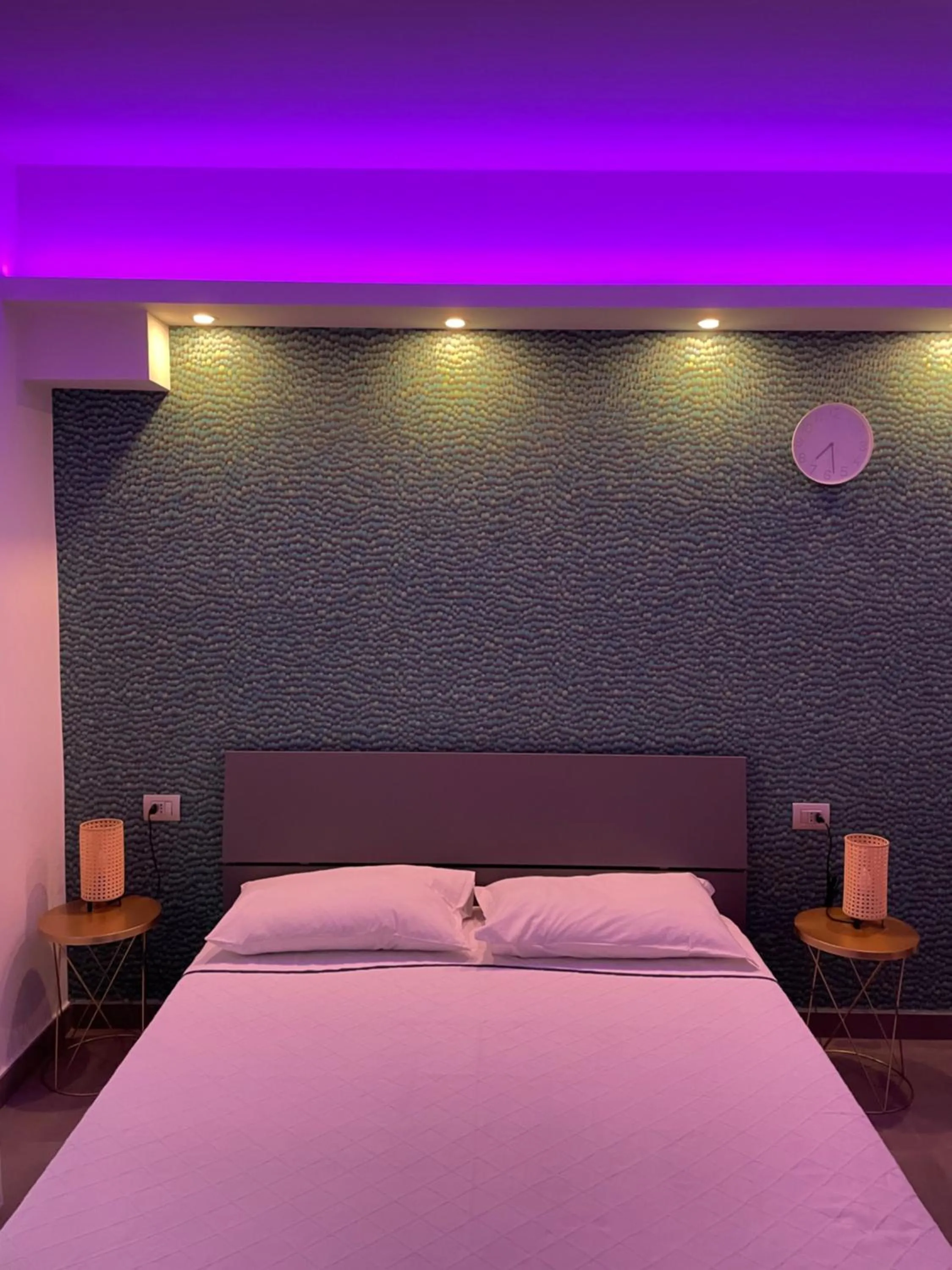 Bedroom, Bed in Stella Rooms