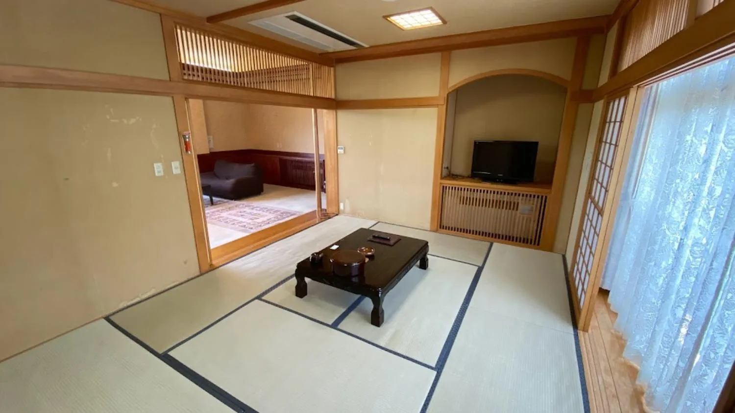 Bed in Tabinoyado Yakurai Rinsenkan
