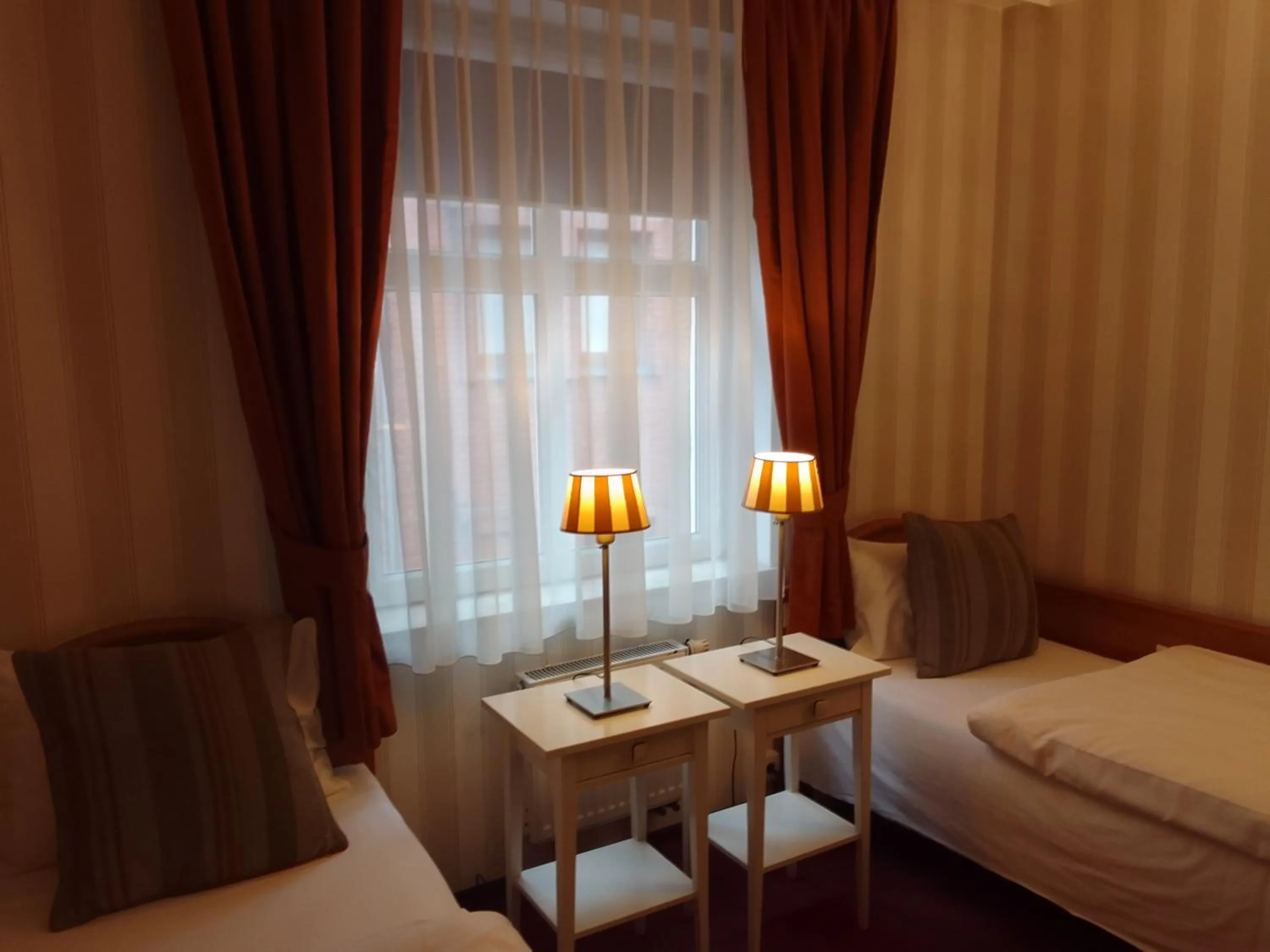 Photo of the whole room, Bed in Hotel Stare Miasto Old Town