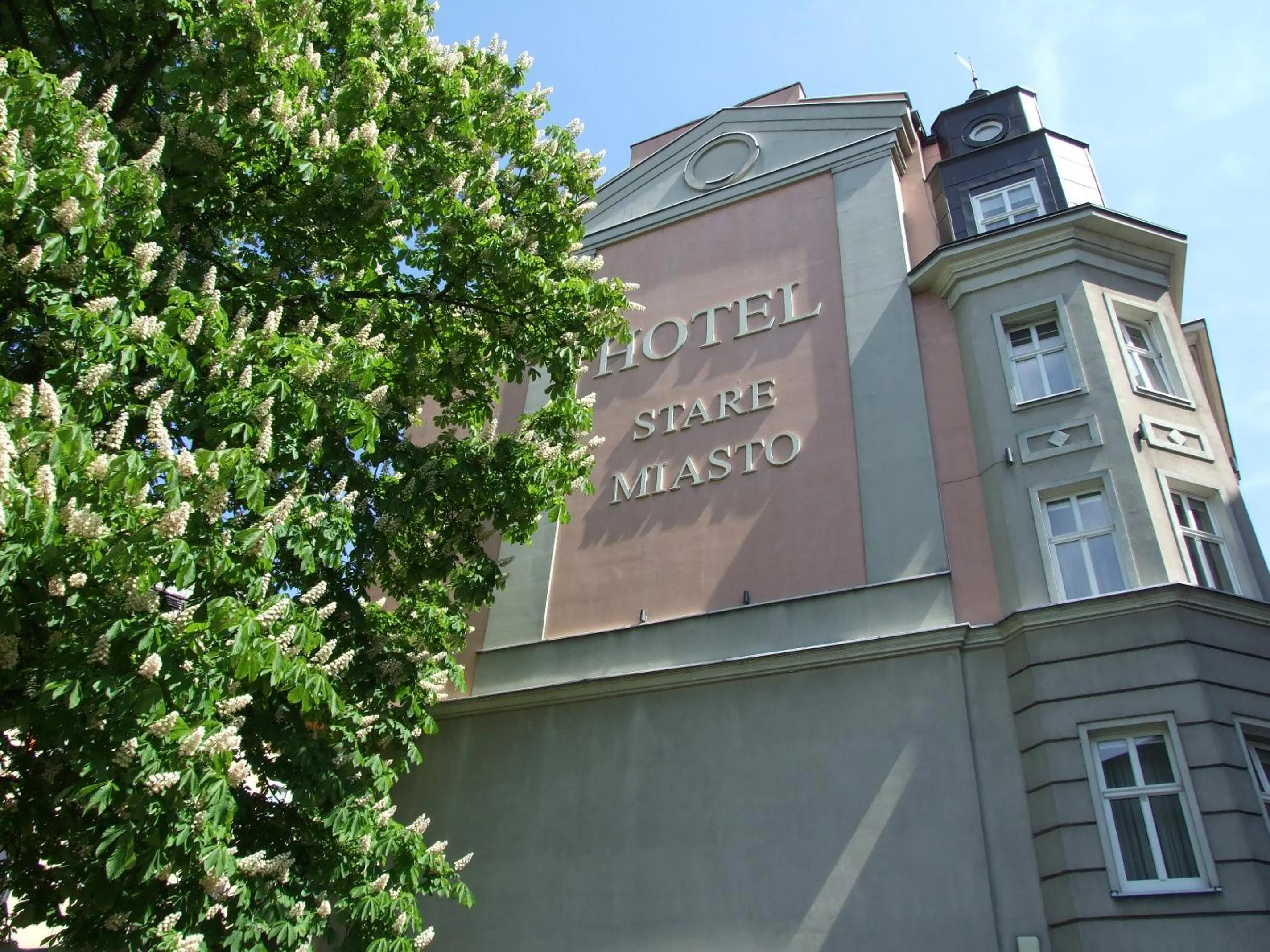 Facade/entrance in Hotel Stare Miasto Old Town