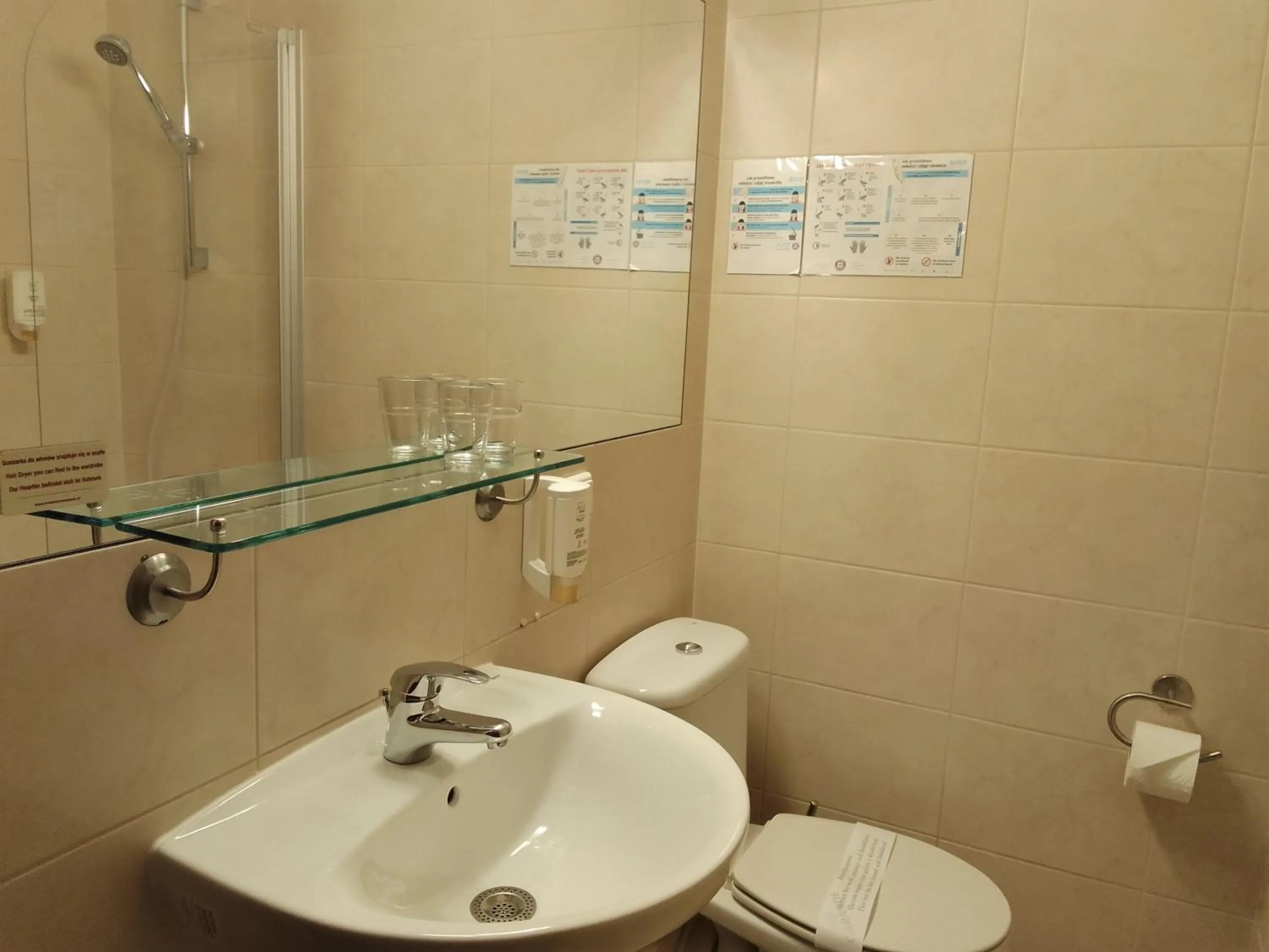 Bathroom in Hotel Stare Miasto Old Town