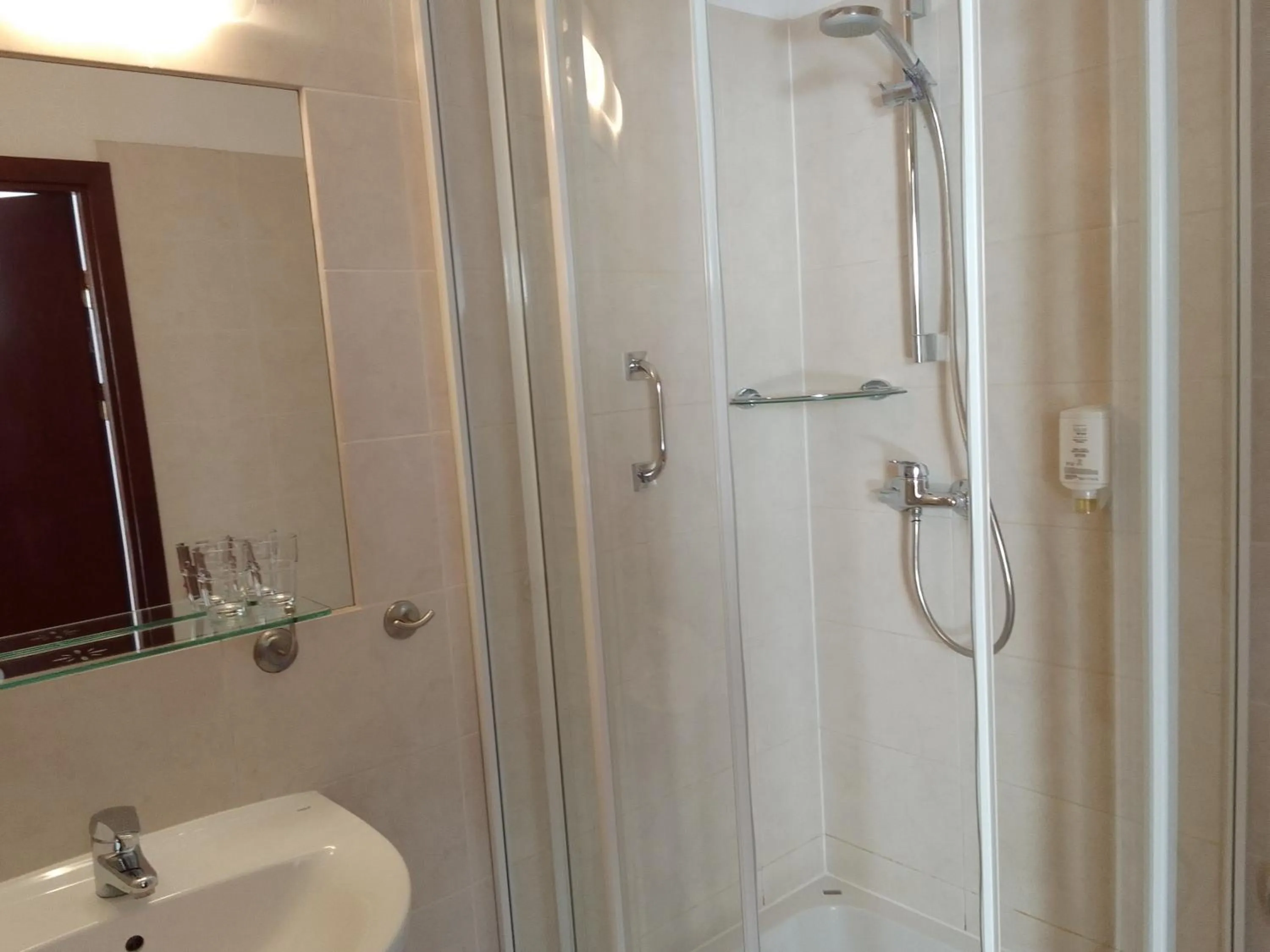 Bathroom in Hotel Stare Miasto Old Town