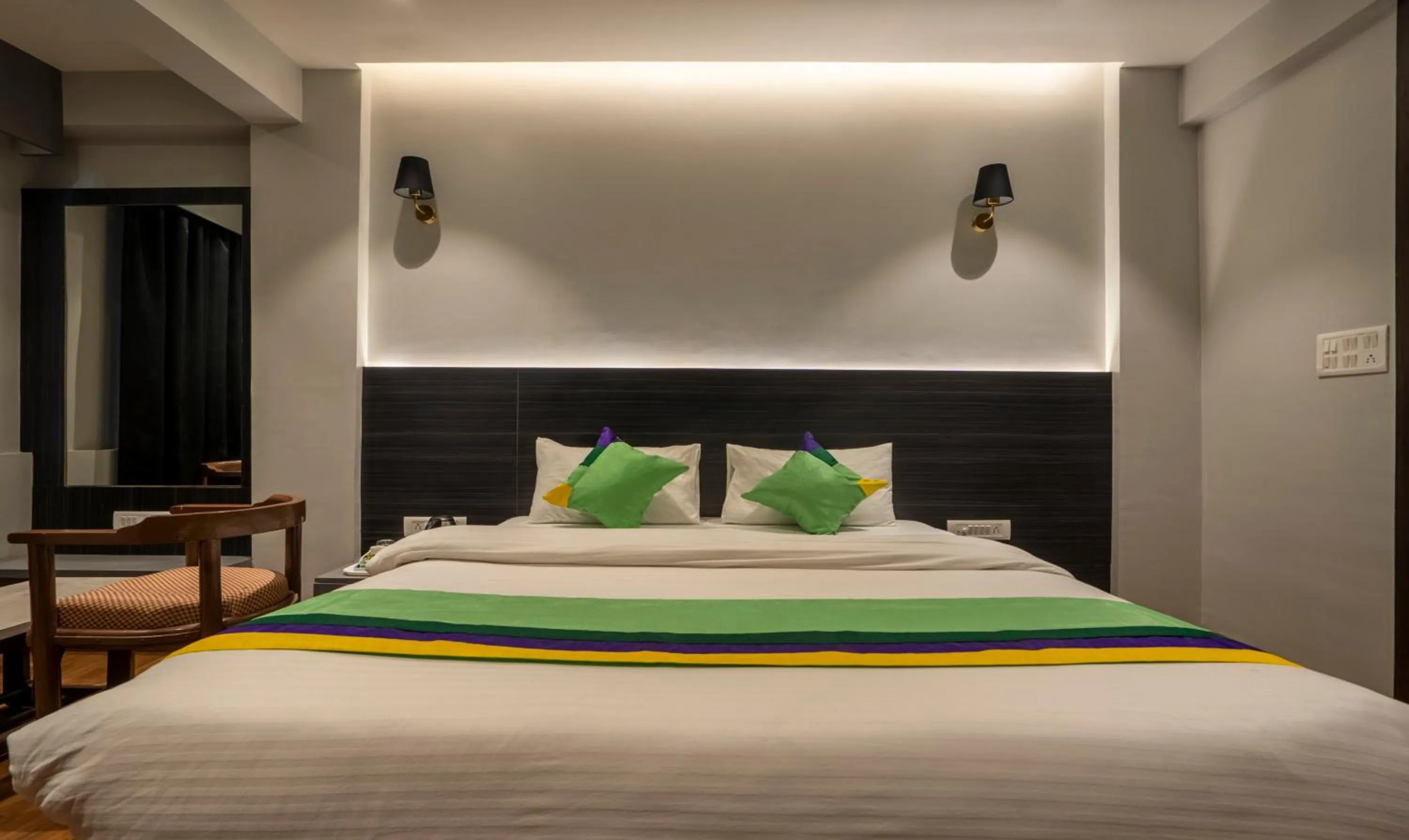 Bed in Treebo Prasha