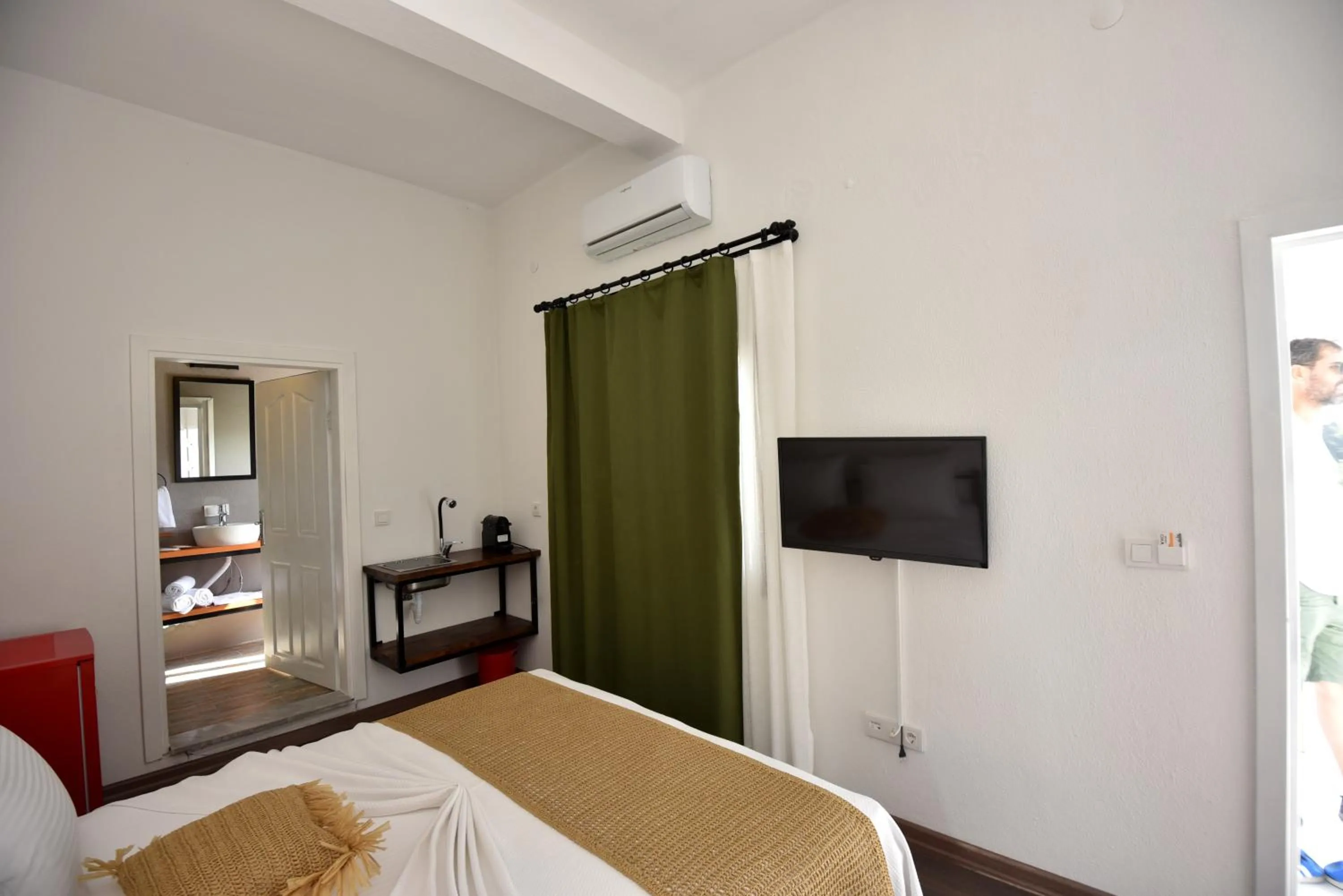 Bed in Benjamin Otel Gumusluk