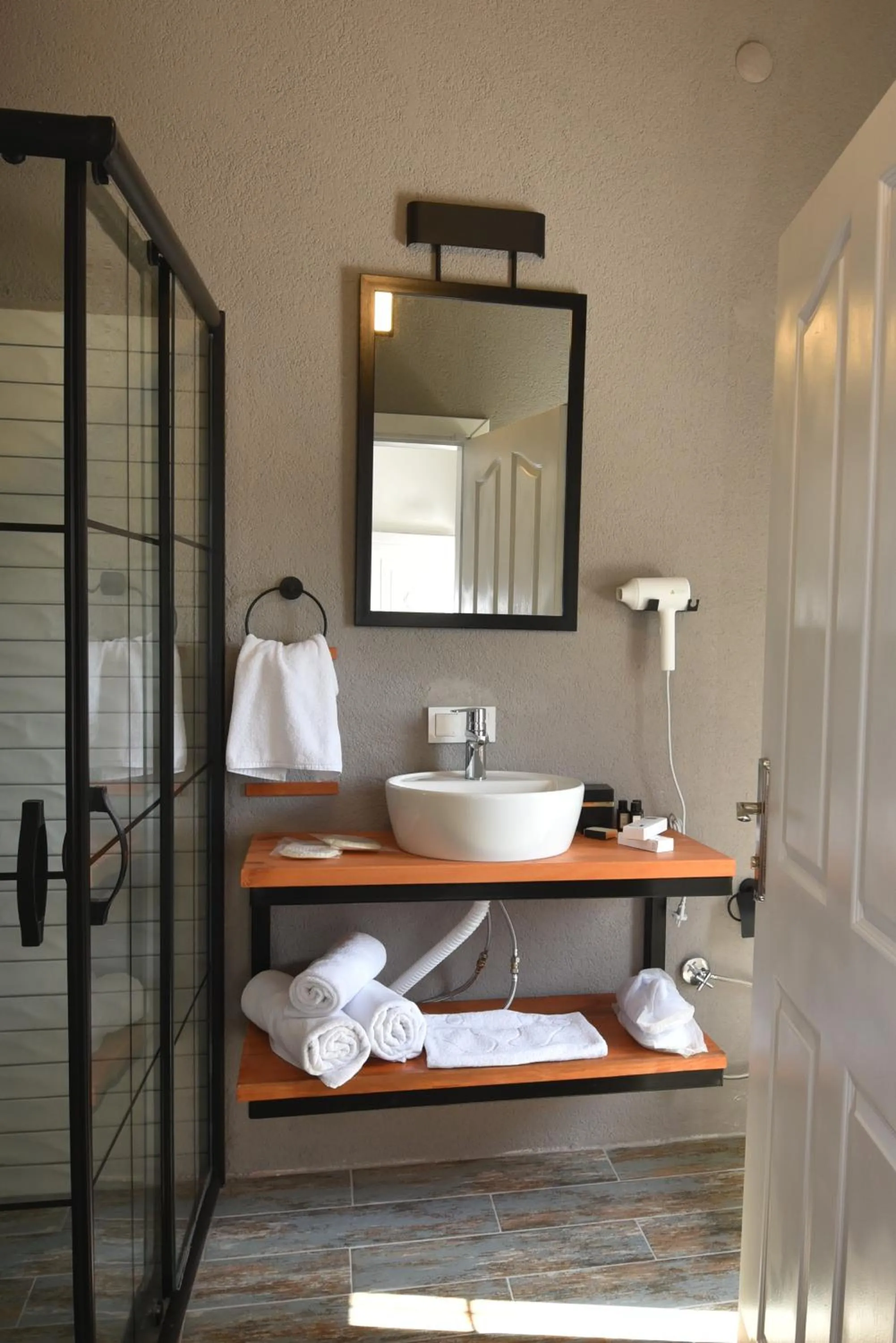 Benjamin Otel Gumusluk