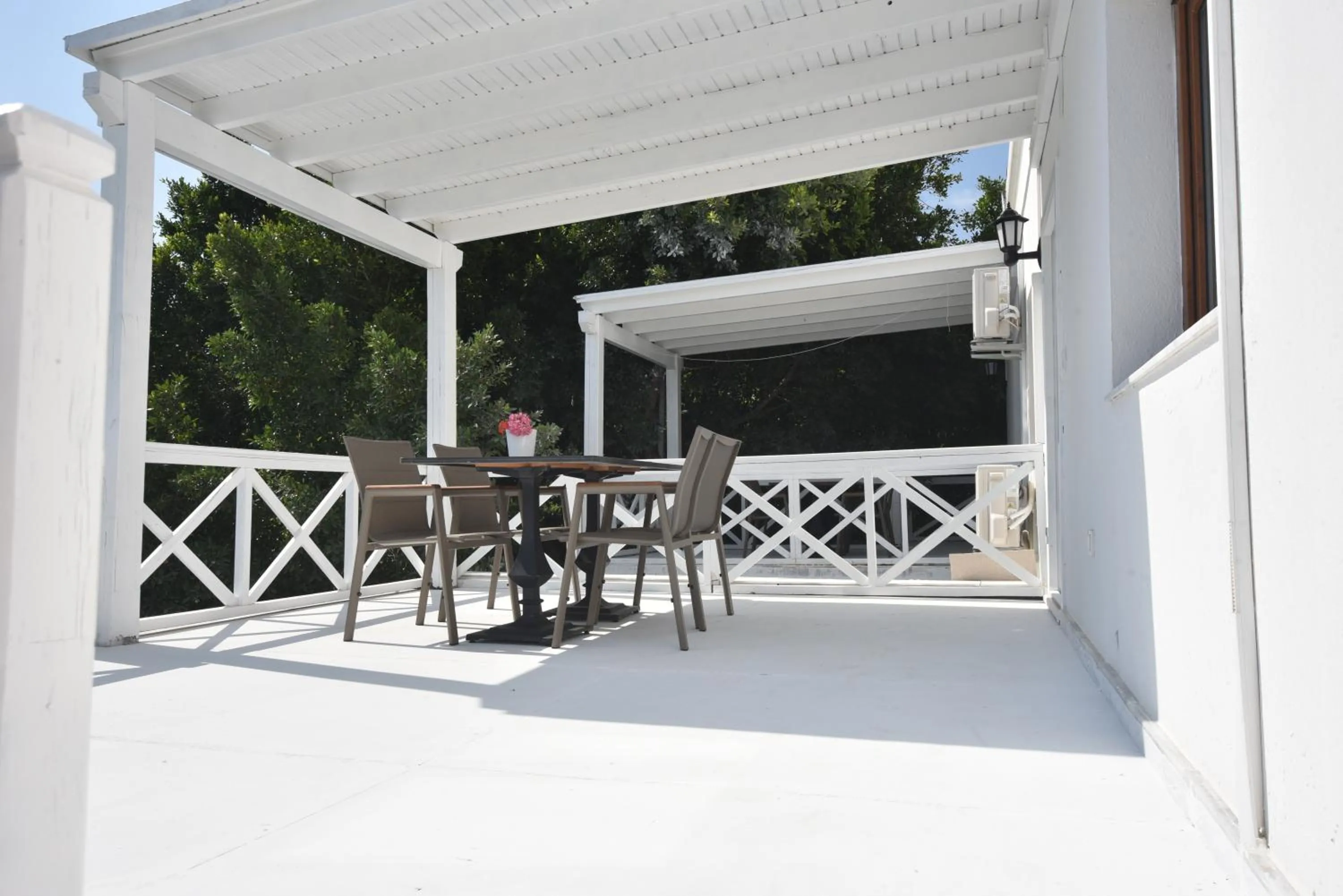 Benjamin Otel Gumusluk