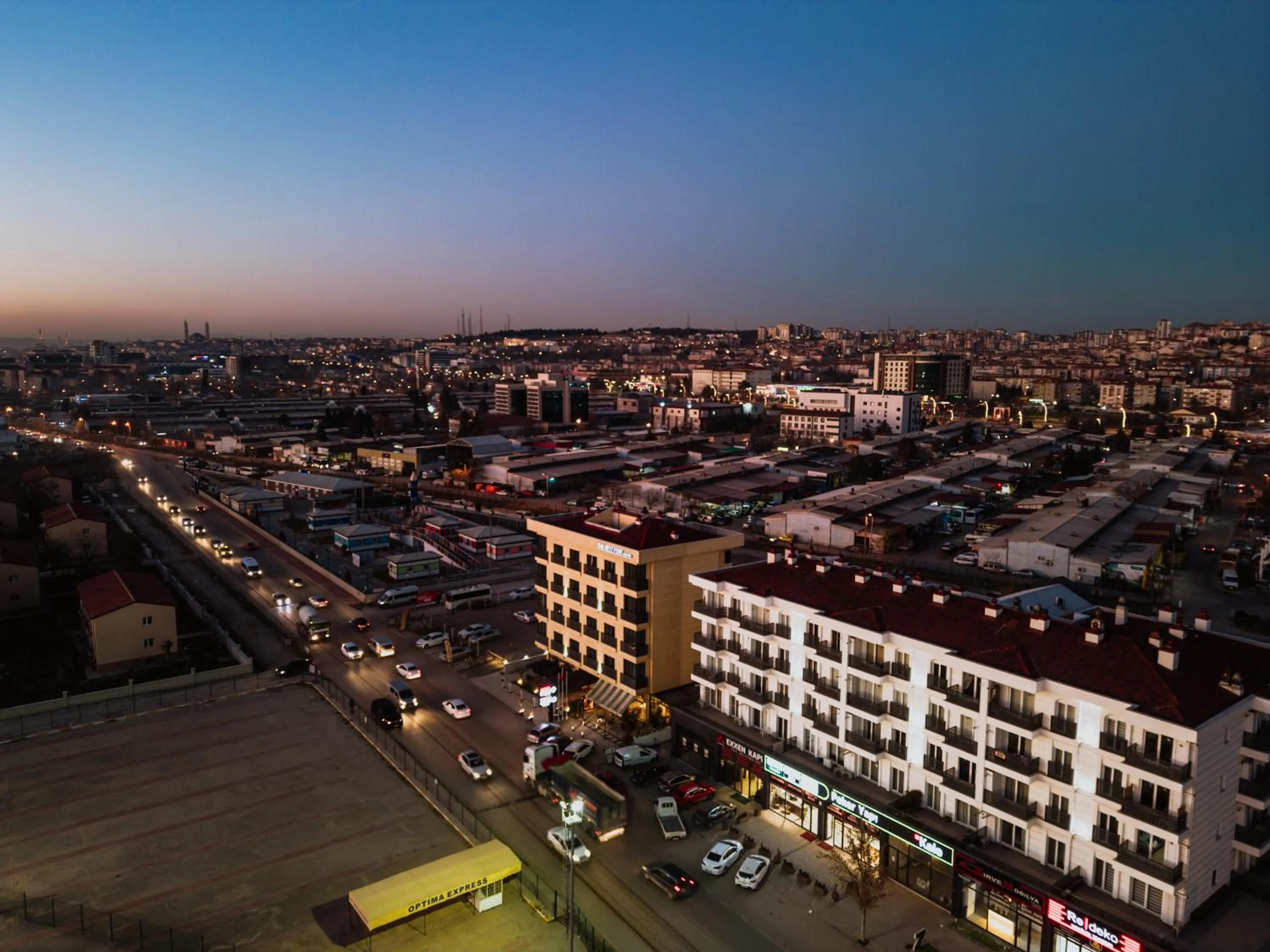 Property building in The Rest Port Hotel