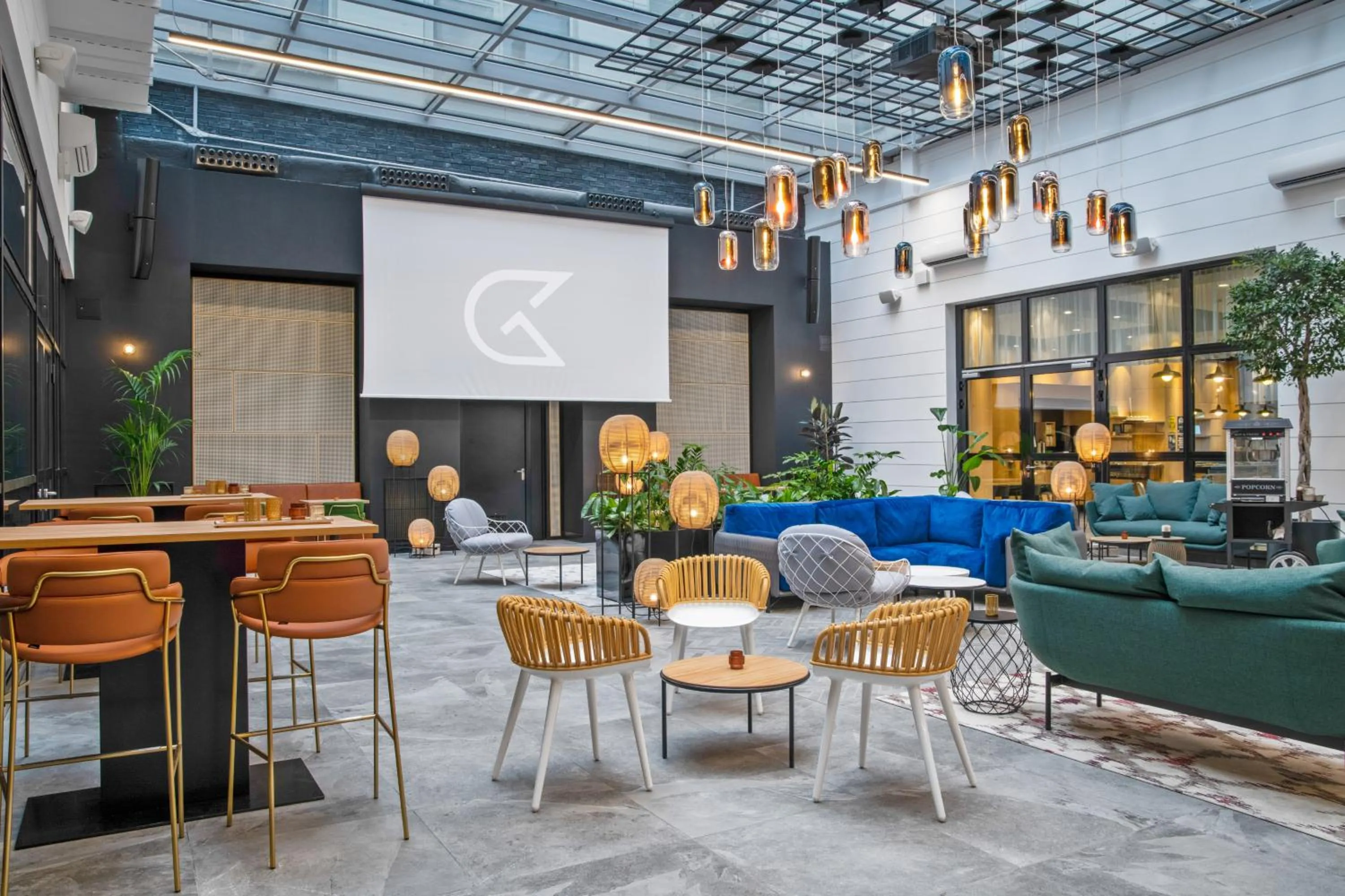 Restaurant/places to eat in Golden Tulip Warszawa Centrum