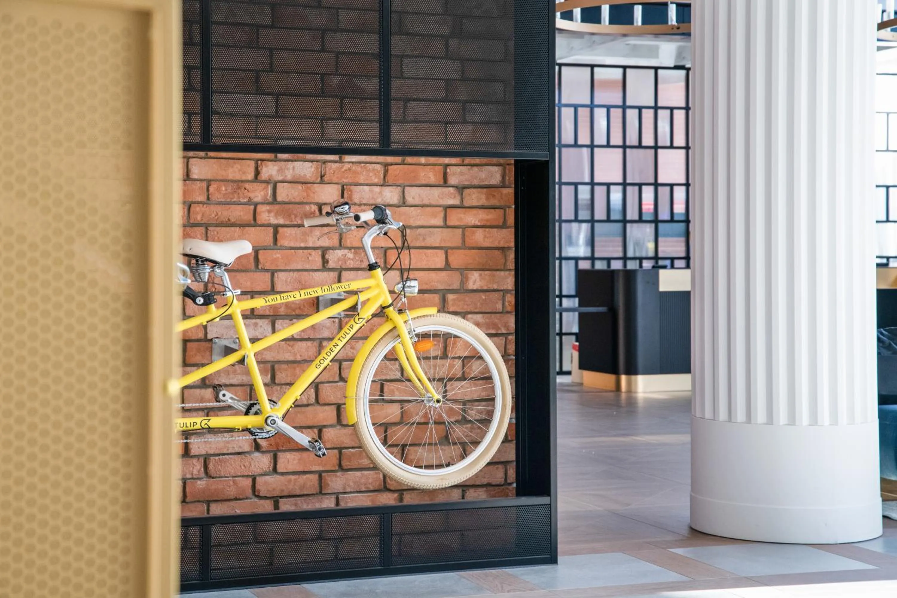 Lobby or reception in Golden Tulip Warszawa Centrum