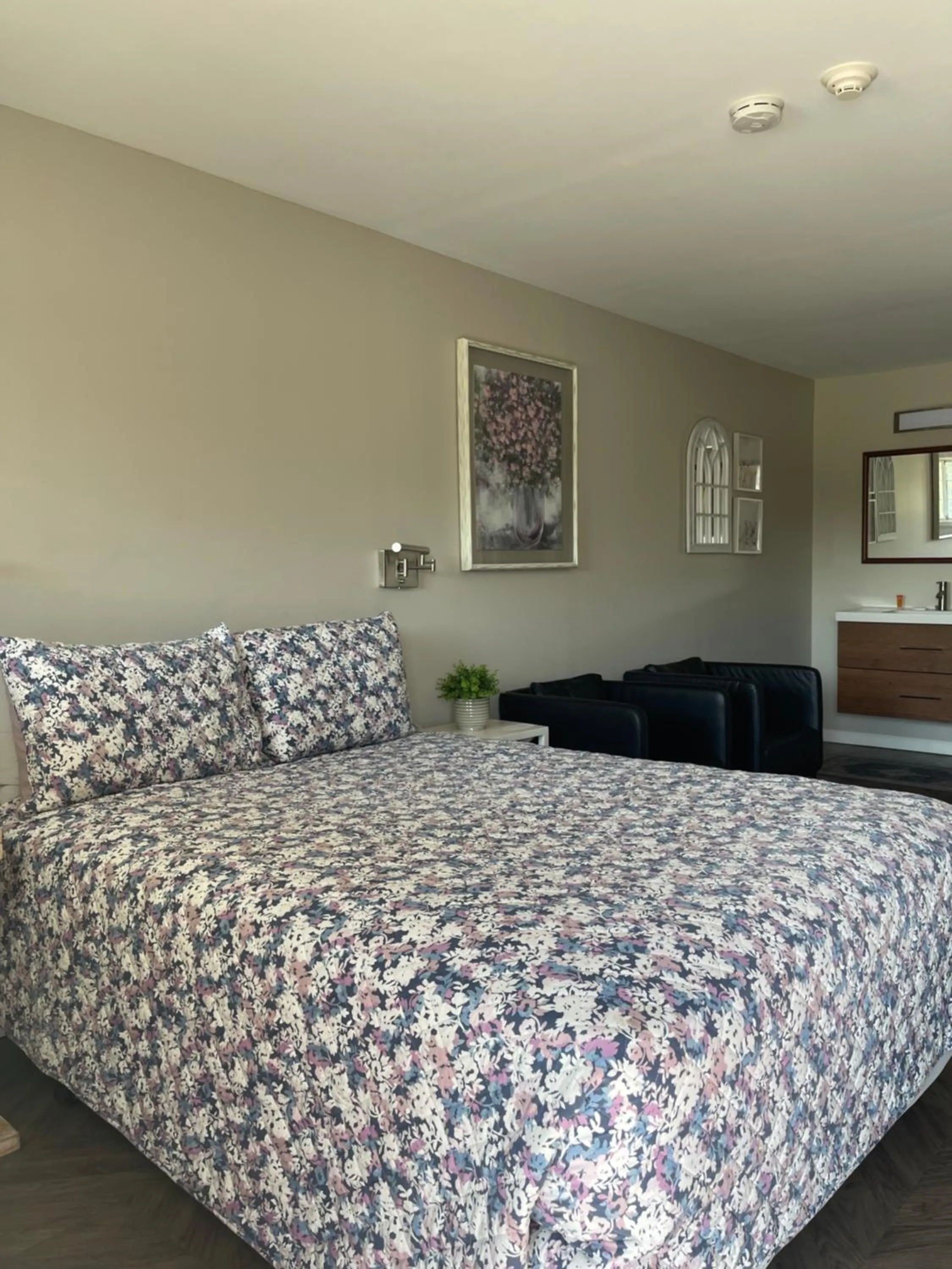 Bed in Hotel Lake Anna