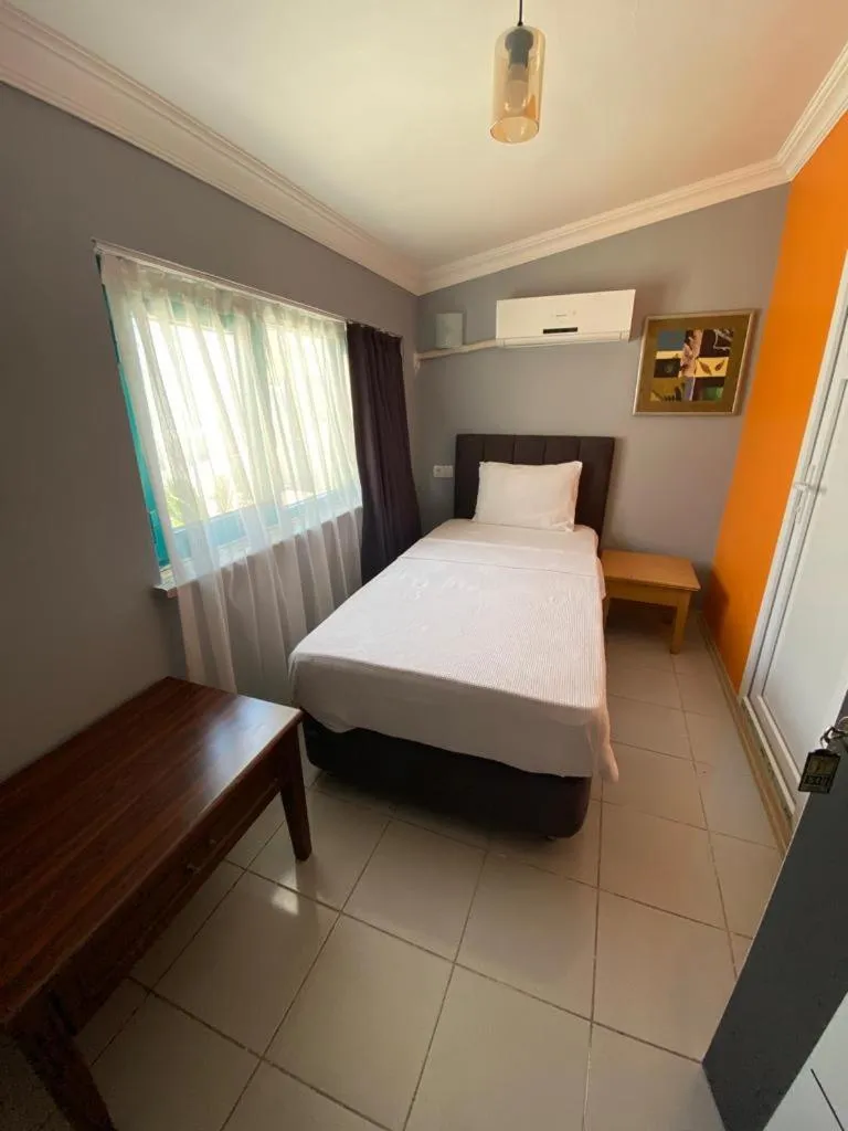 Photo of the whole room, Bed in City House Hotel