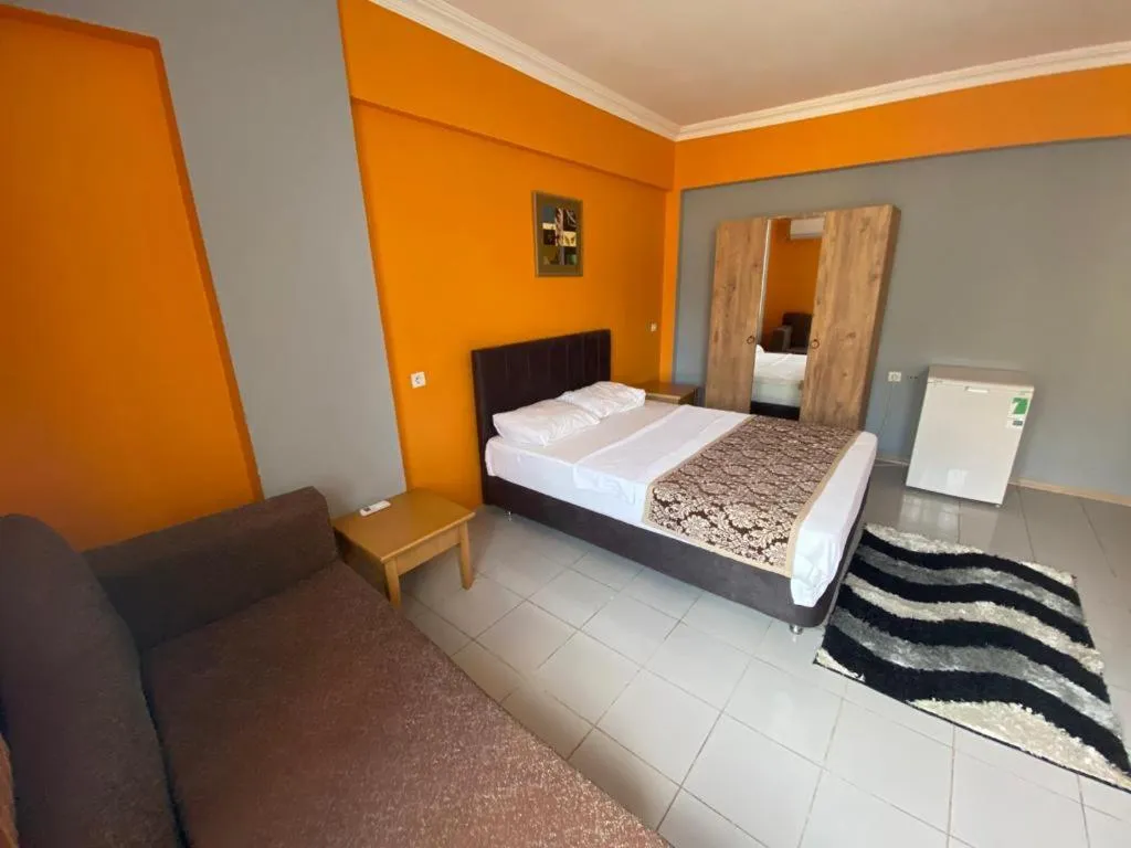 Bedroom, Bed in City House Hotel