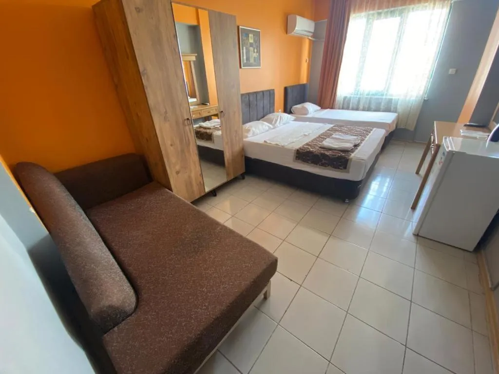 Photo of the whole room, Bed in City House Hotel